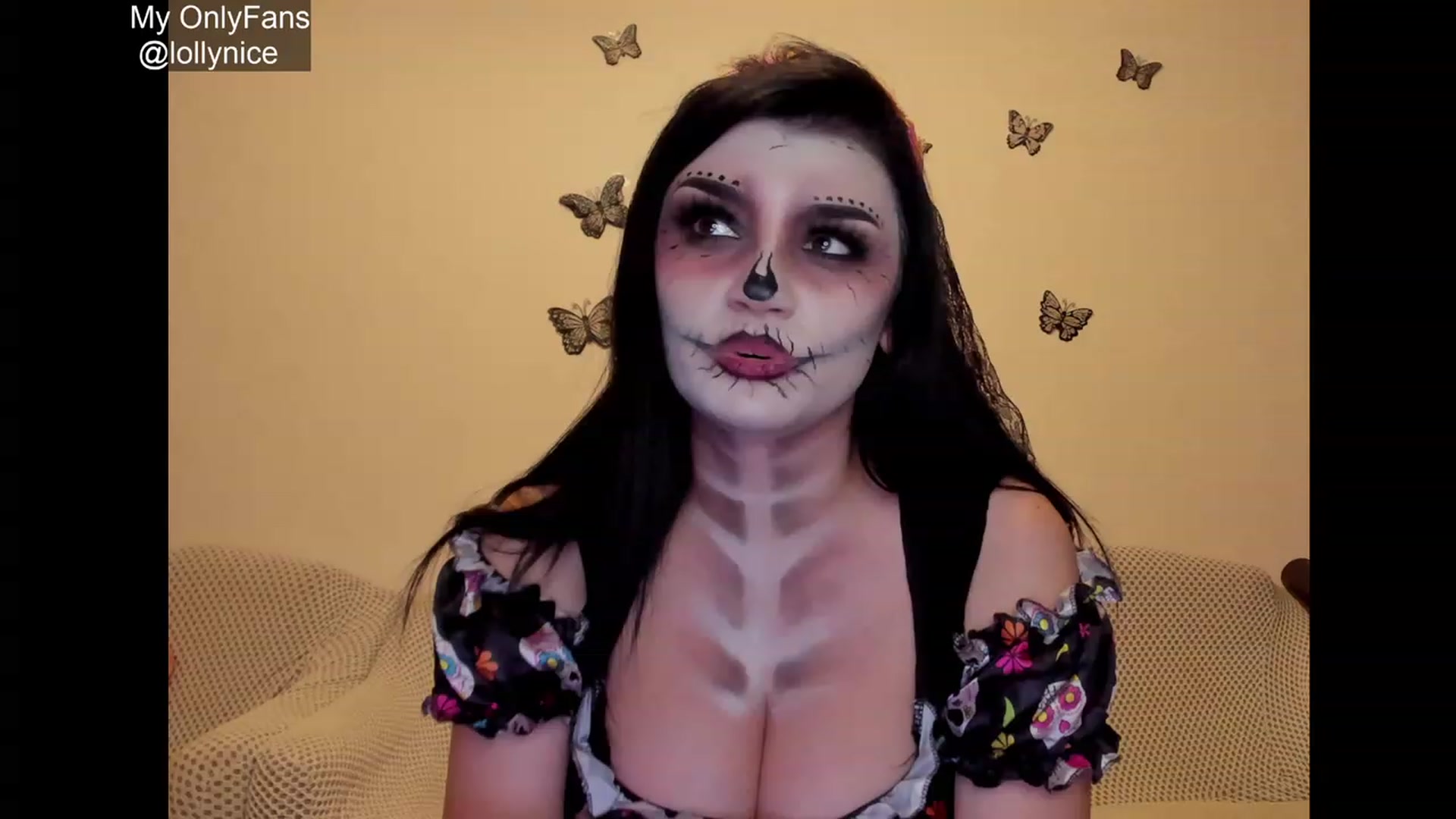 Gallery image thumbnail from sweet__girl__'s myfreecams stream on, 10/24/2023, 20:27 image 5 of 20