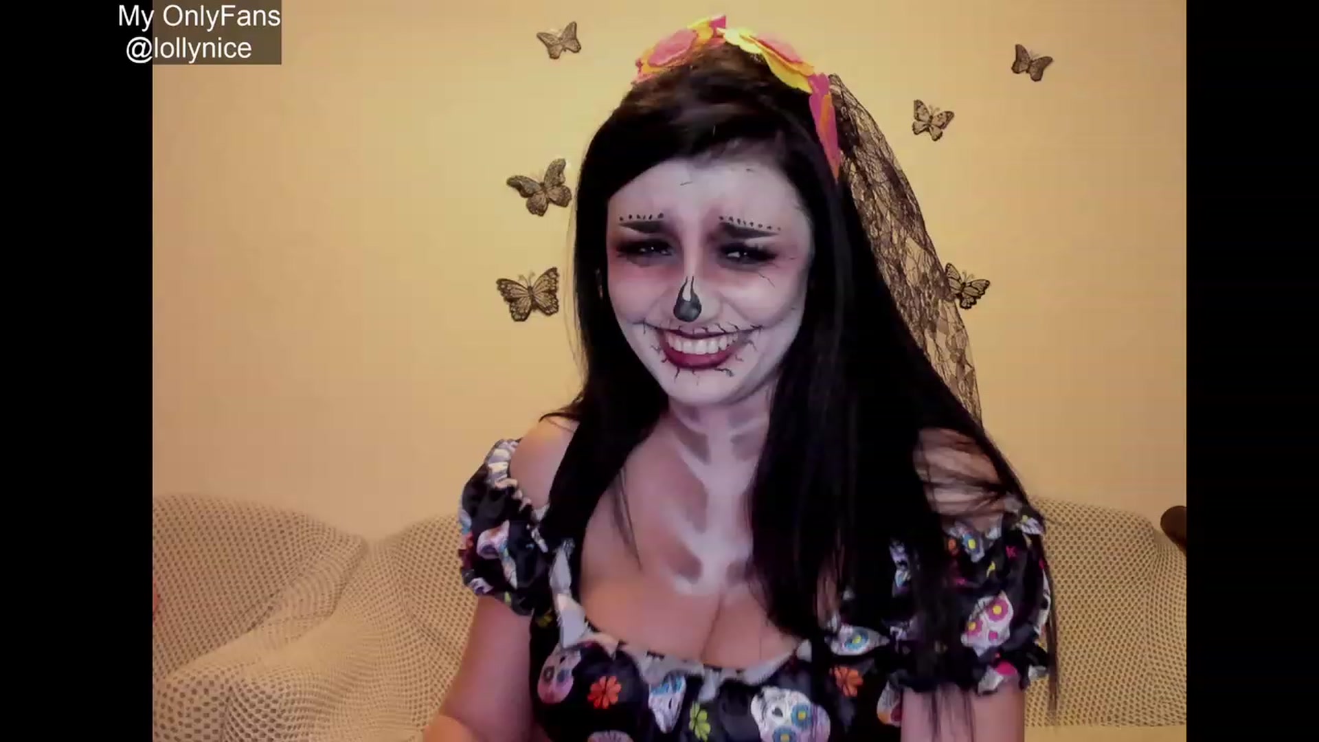Gallery image thumbnail from sweet__girl__'s myfreecams stream on, 10/24/2023, 20:27 image 10 of 20