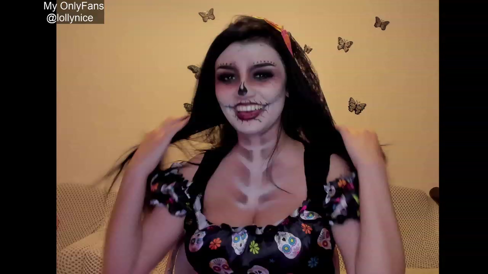 Gallery image thumbnail from sweet__girl__'s myfreecams stream on, 10/24/2023, 20:27 image 15 of 20