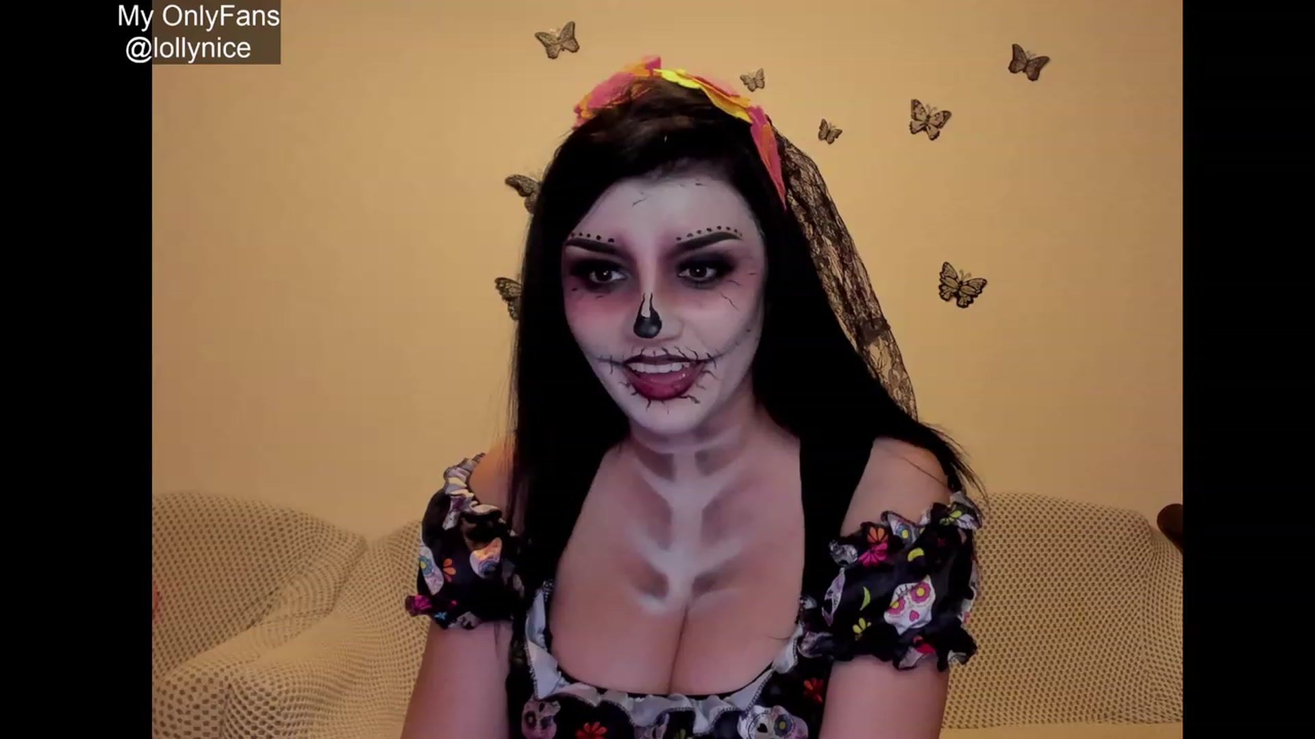 Gallery image thumbnail from sweet__girl__'s myfreecams stream on, 10/24/2023, 20:27 image 7 of 20