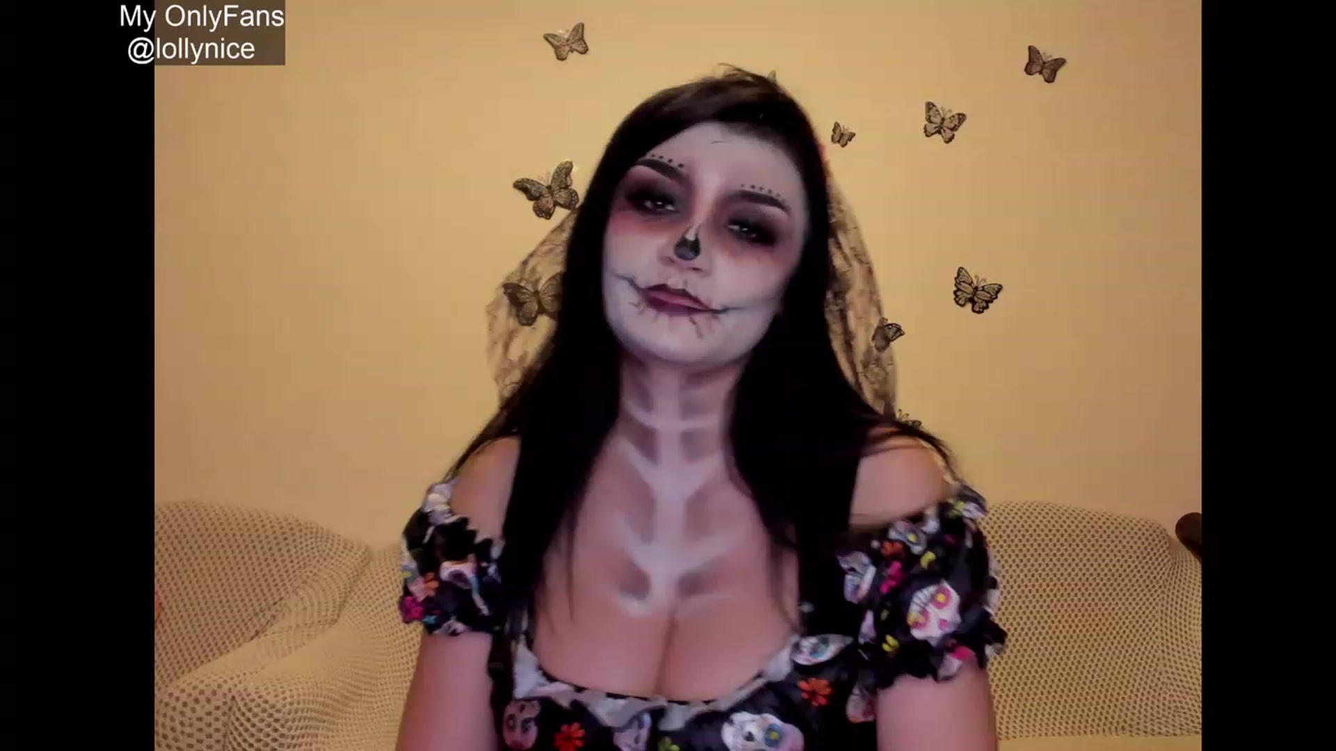 Gallery image thumbnail from sweet__girl__'s myfreecams stream on, 10/24/2023, 20:27 image 18 of 20