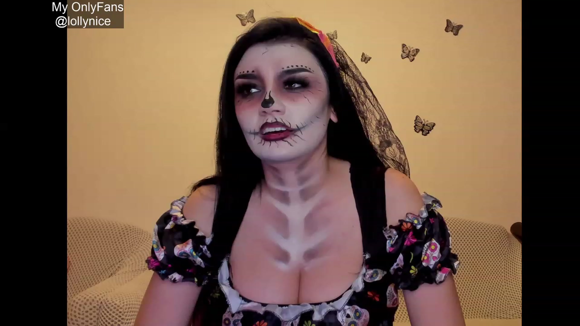 Gallery image thumbnail from sweet__girl__'s myfreecams stream on, 10/24/2023, 20:27 image 1 of 20