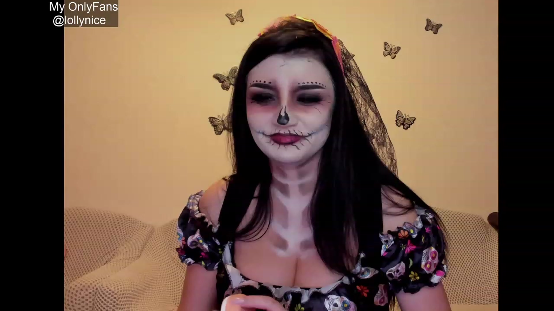 Gallery image thumbnail from sweet__girl__'s myfreecams stream on, 10/24/2023, 20:27 image 9 of 20