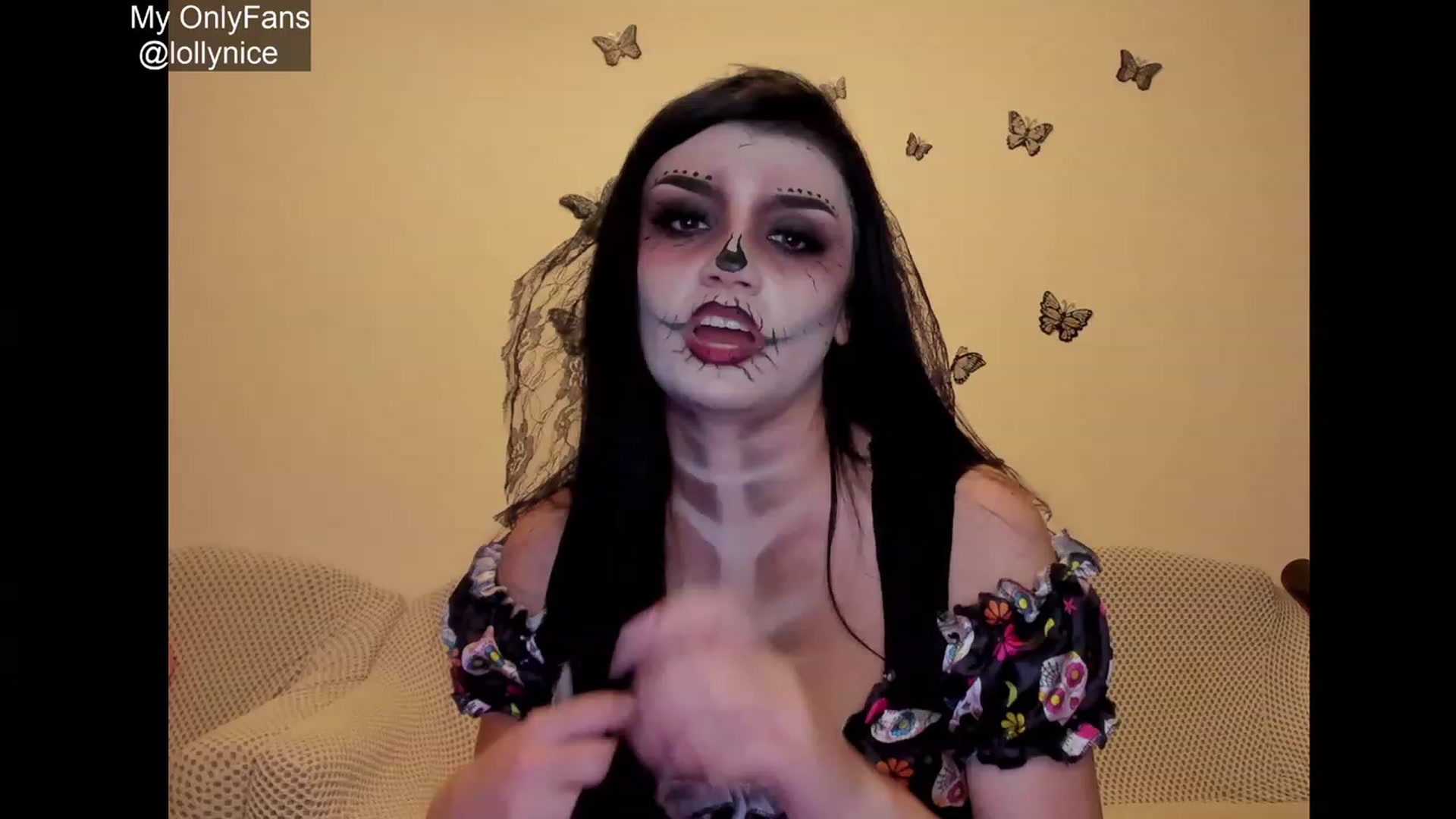 Gallery image thumbnail from sweet__girl__'s myfreecams stream on, 10/24/2023, 20:27 image 16 of 20