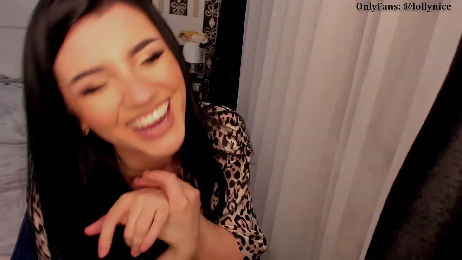 Gallery image thumbnail from sweet__girl__'s myfreecams stream on, 11/27/2023, 22:02 image 1 of 20