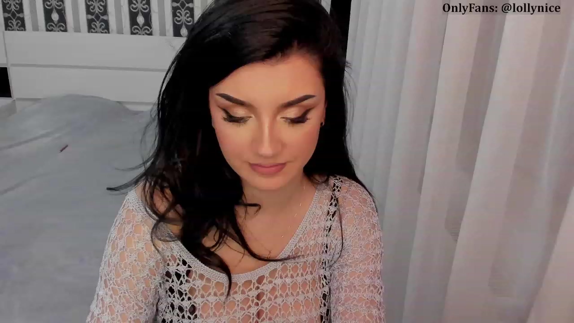 Gallery image thumbnail from sweet__girl__'s myfreecams stream on, 11/29/2023, 19:39 image 13 of 20