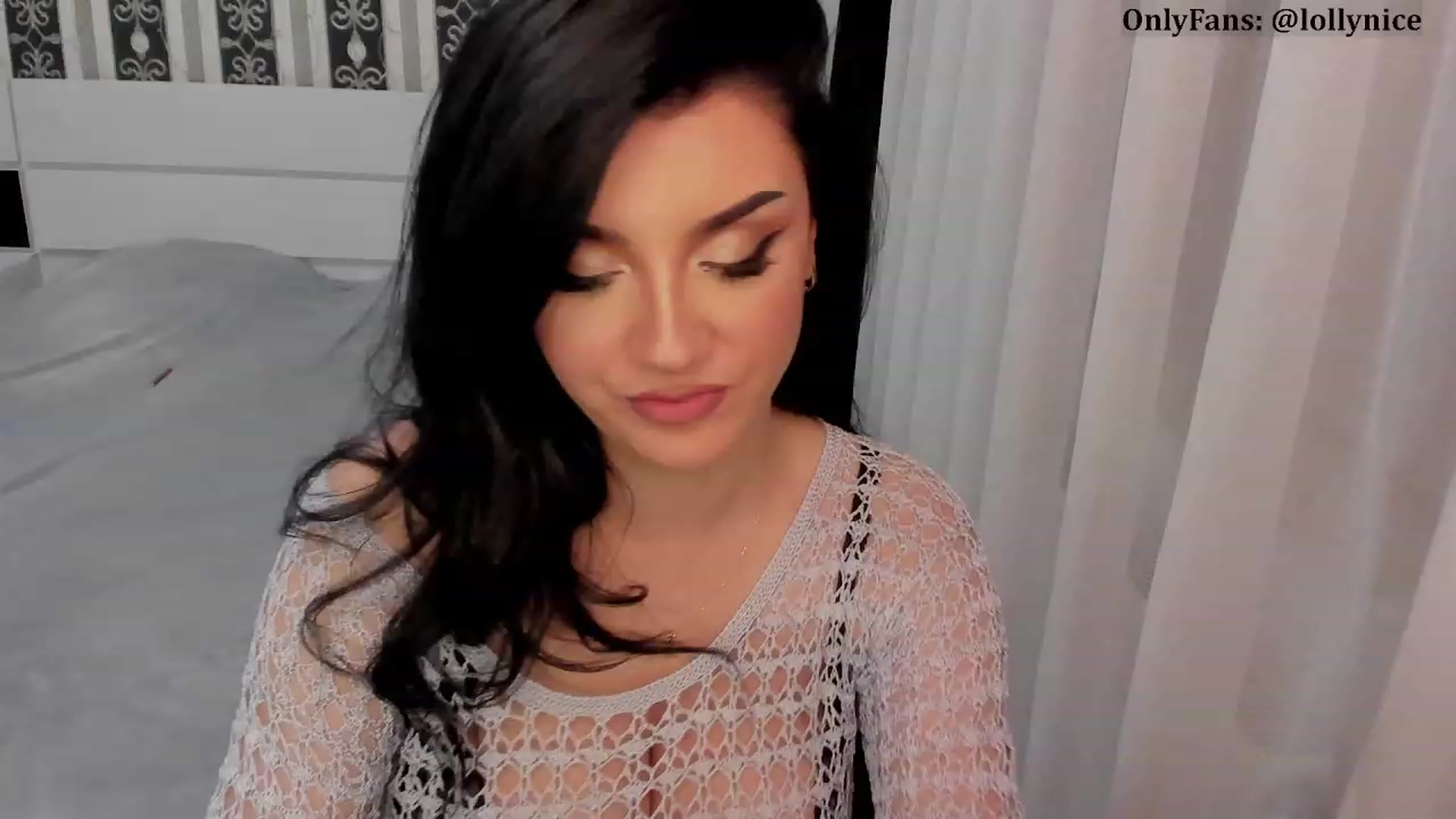 Gallery image thumbnail from sweet__girl__'s myfreecams stream on, 11/29/2023, 19:39 image 19 of 20