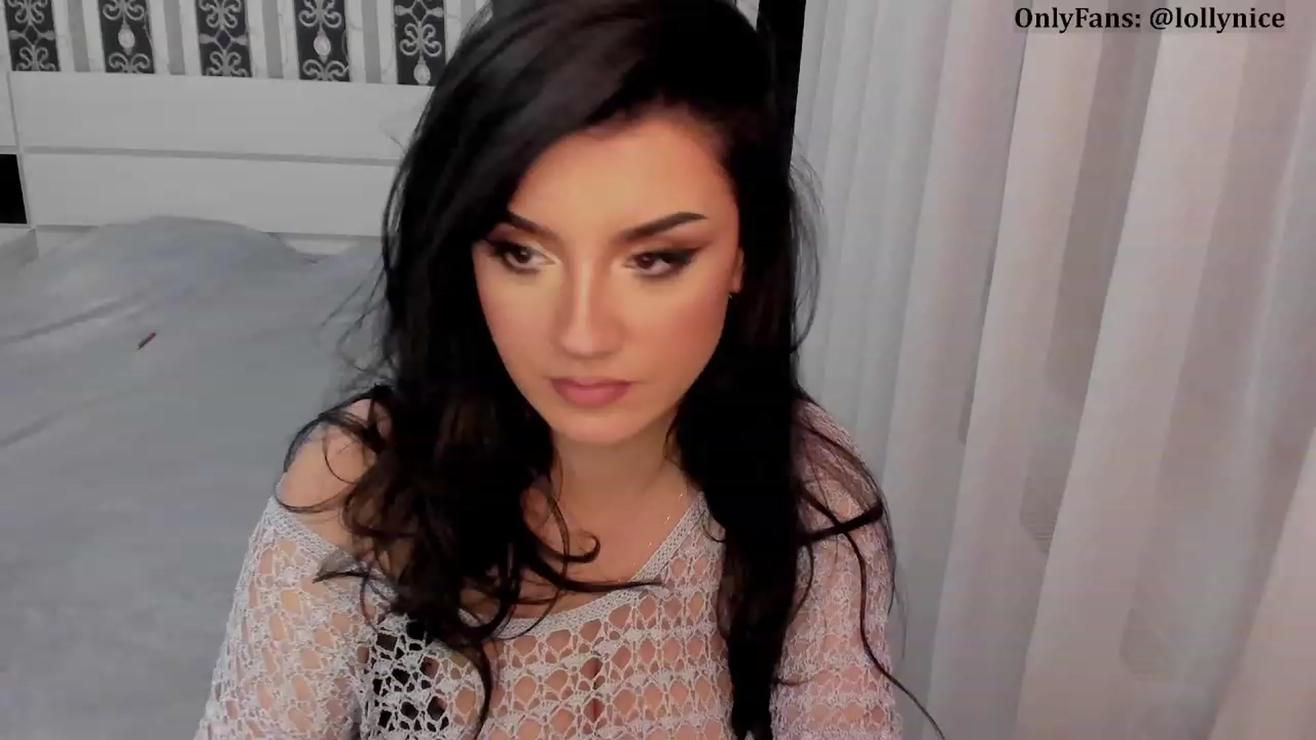 Gallery image thumbnail from sweet__girl__'s myfreecams stream on, 11/29/2023, 19:39 image 18 of 20