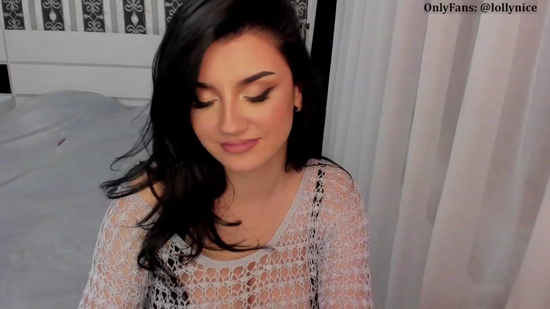 Gallery image thumbnail from sweet__girl__'s myfreecams stream on, 11/29/2023, 19:39 image 20 of 20