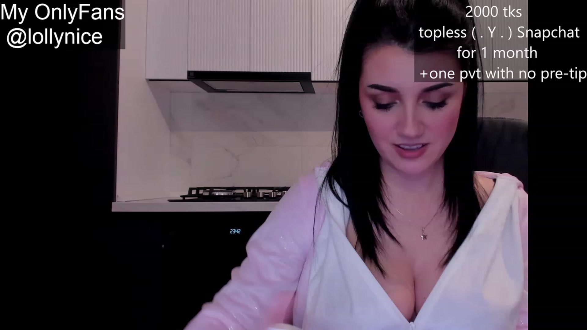 Gallery image thumbnail from sweet__girl__'s myfreecams stream on, 12/26/2023, 21:47 image 20 of 20