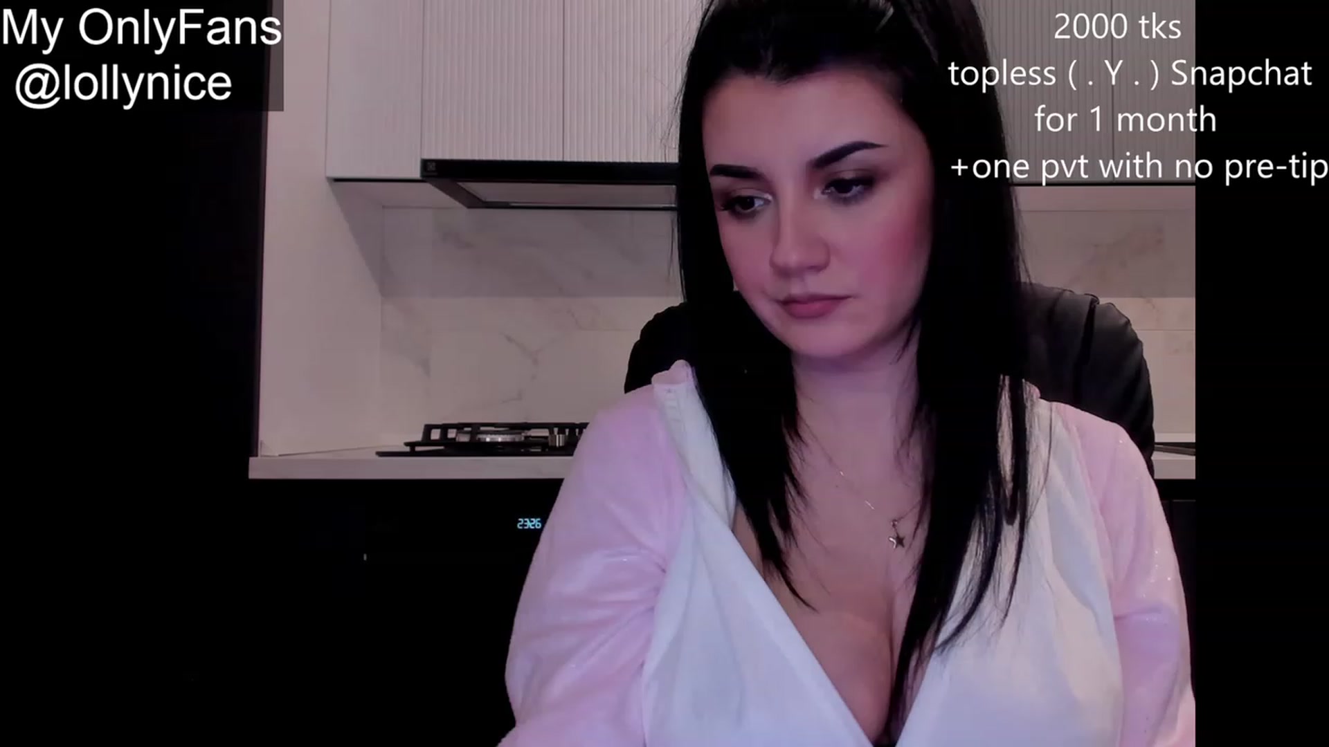 Gallery image thumbnail from sweet__girl__'s myfreecams stream on, 12/26/2023, 21:47 image 14 of 20