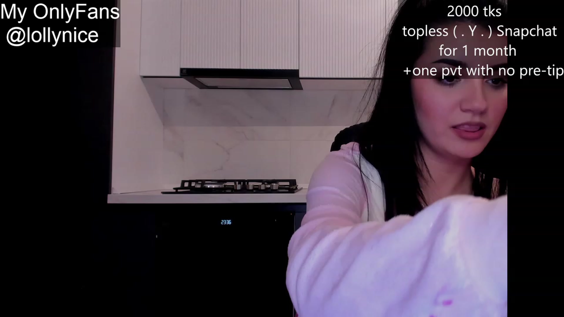 Gallery image thumbnail from sweet__girl__'s myfreecams stream on, 12/26/2023, 21:47 image 18 of 20