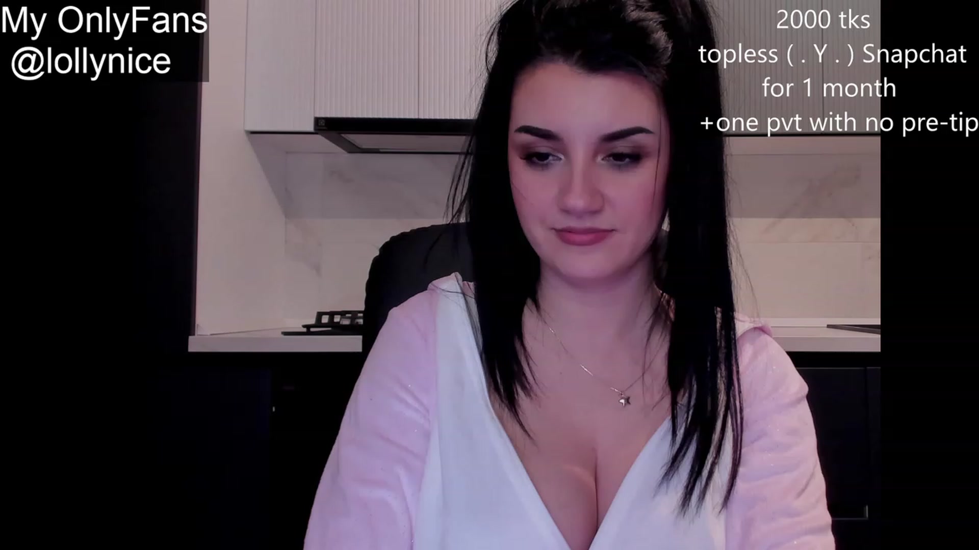 Gallery image thumbnail from sweet__girl__'s myfreecams stream on, 12/26/2023, 23:30 image 19 of 20