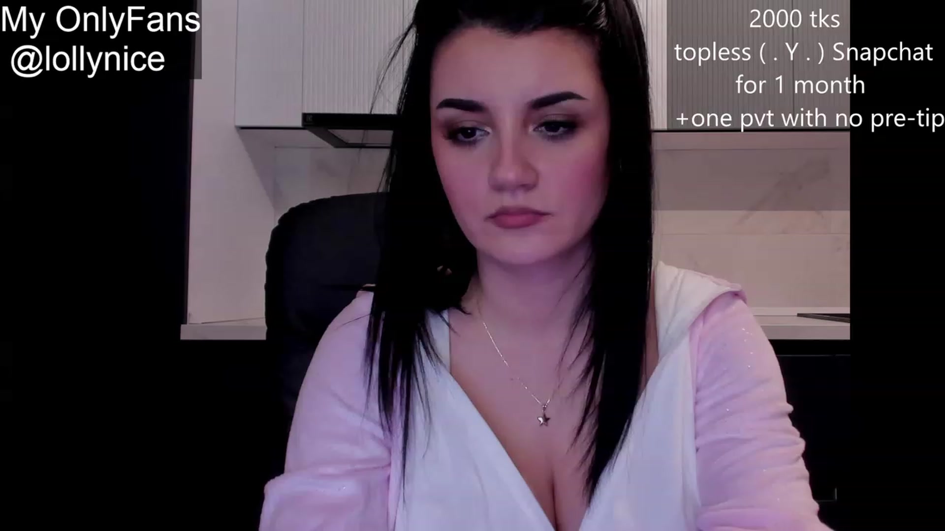 Gallery image thumbnail from sweet__girl__'s myfreecams stream on, 12/26/2023, 23:30 image 9 of 20