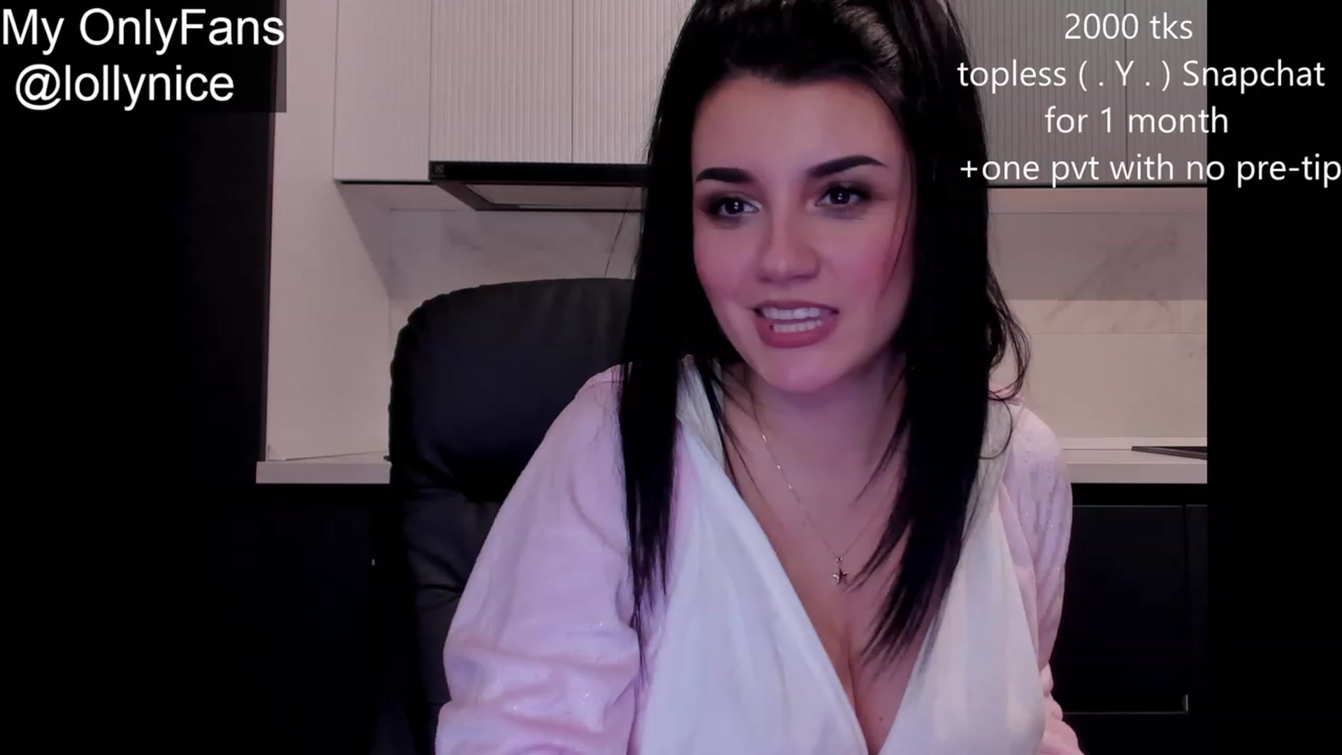 Gallery image thumbnail from sweet__girl__'s myfreecams stream on, 12/26/2023, 23:30 image 7 of 20