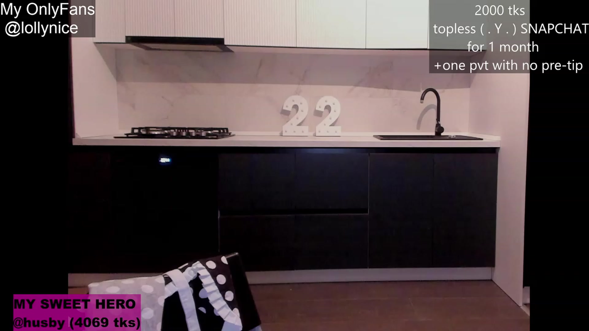 Gallery image thumbnail from sweet__girl__'s myfreecams stream on, 01/30/2024, 21:07 image 3 of 20