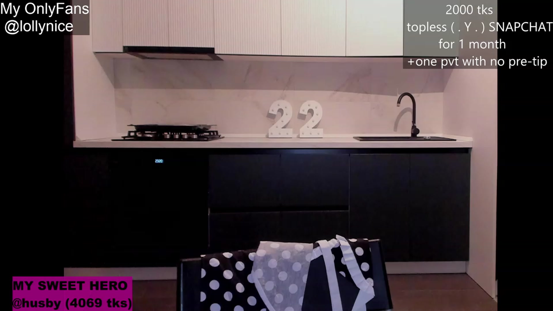 Gallery image thumbnail from sweet__girl__'s myfreecams stream on, 01/30/2024, 21:29 image 11 of 20