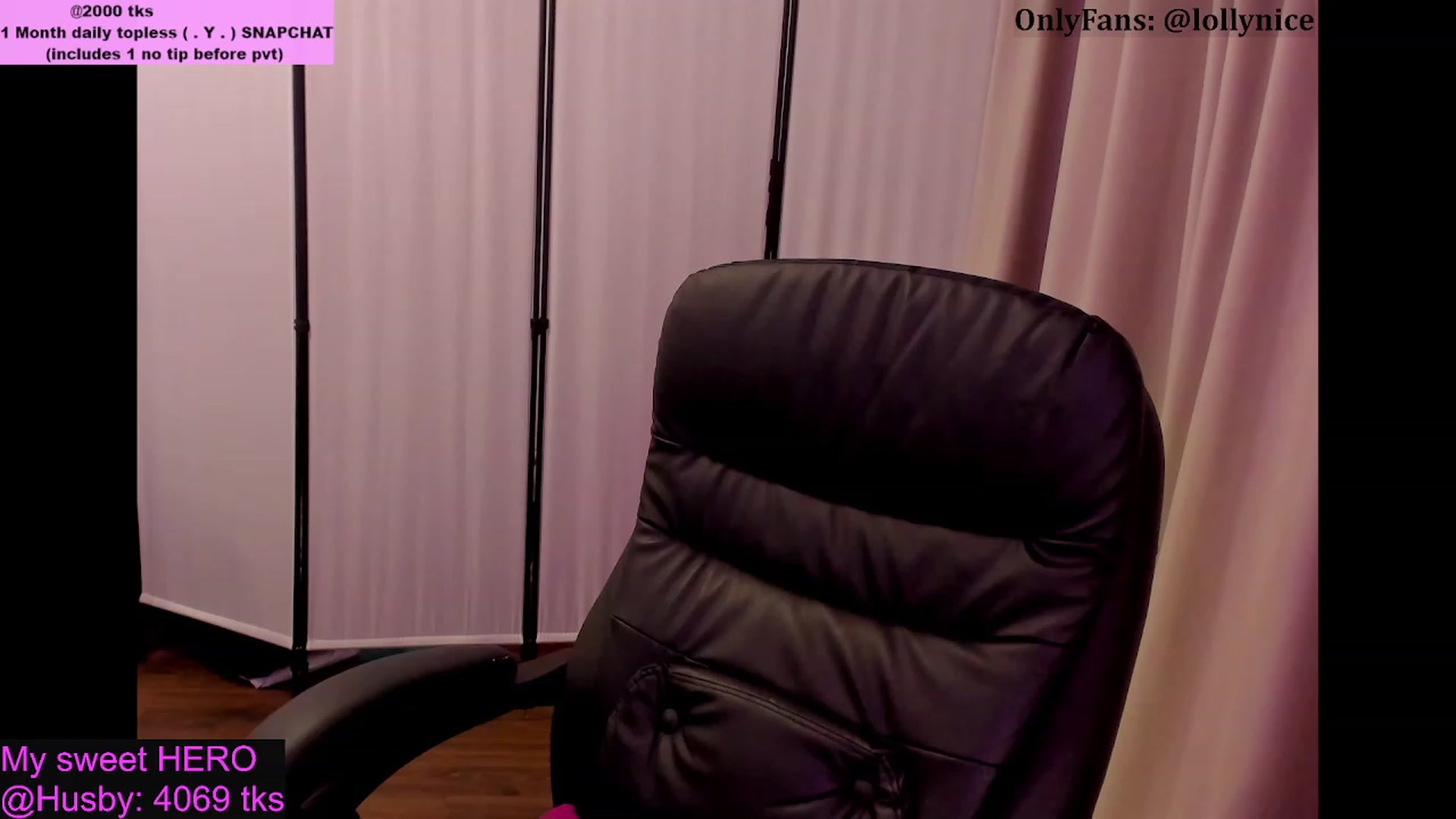 Gallery image thumbnail from sweet__girl__'s myfreecams stream on, 02/29/2024, 20:34 image 9 of 20