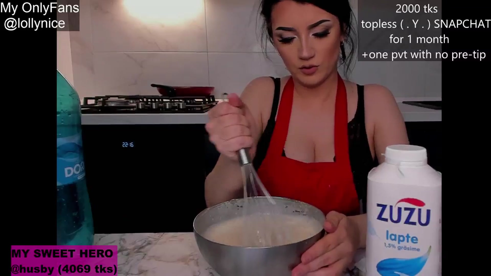 Gallery image thumbnail from sweet__girl__'s myfreecams stream on, 03/06/2024, 20:33 image 13 of 20