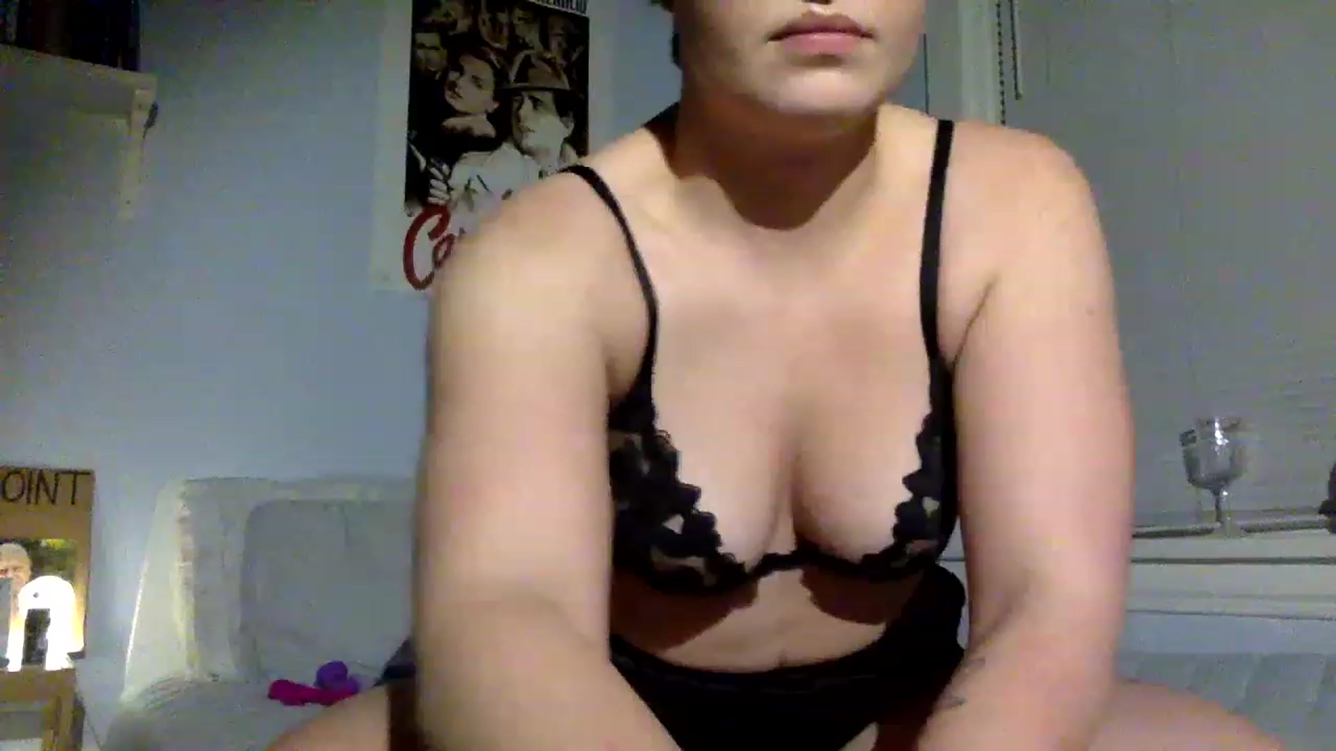 Gallery image thumbnail from sweet_charli1's myfreecams stream on, 01/16/2023, 04:14 image 20 of 20