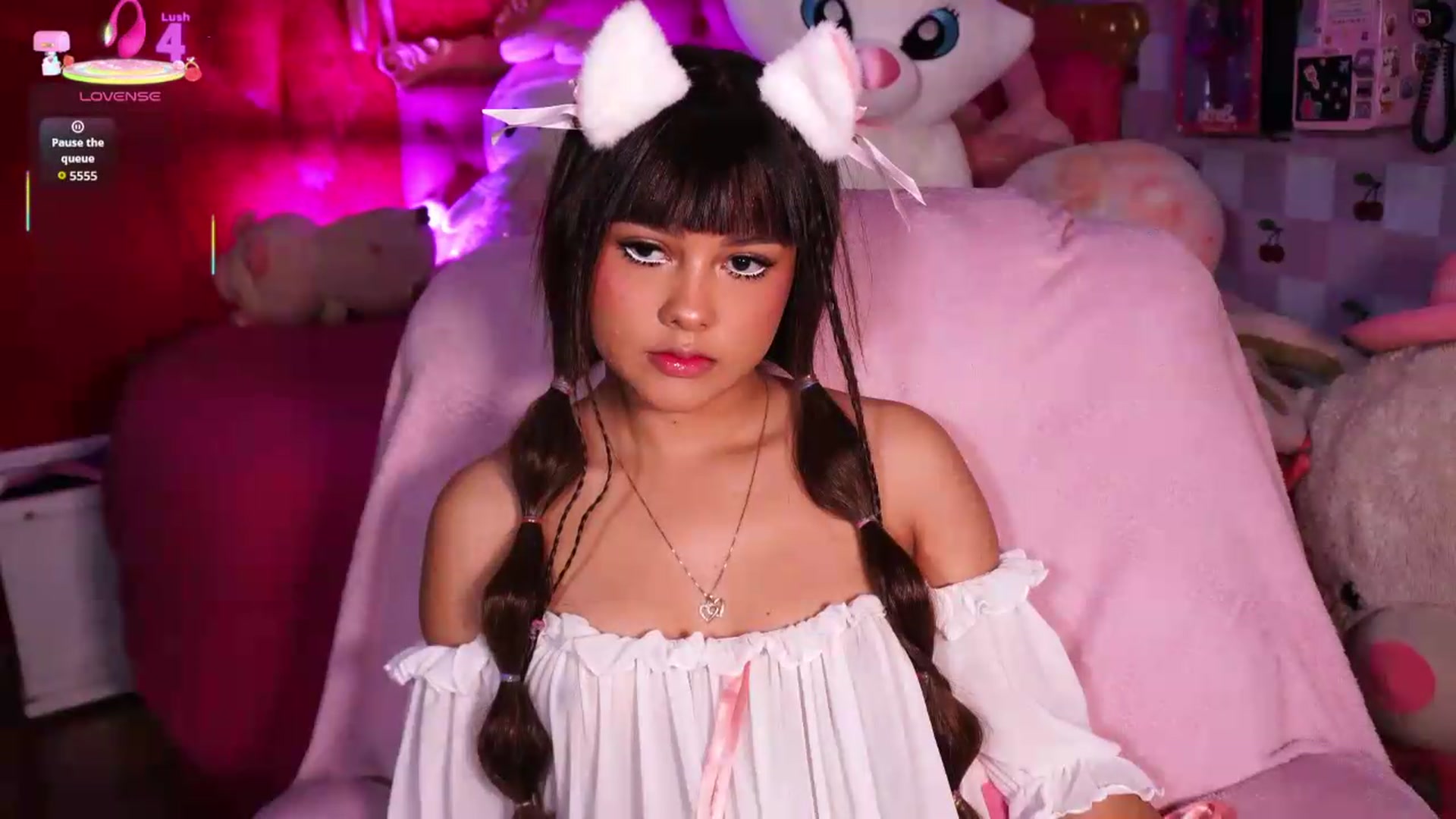 Gallery image thumbnail from sweet_pigtails's myfreecams stream on, 09/08/2026, 13:53 image 2 of 20