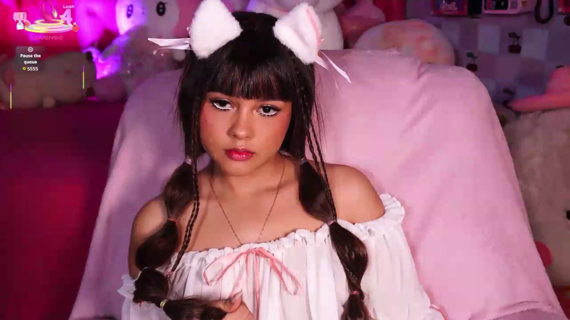 Gallery image thumbnail from sweet_pigtails's myfreecams stream on, 09/08/2026, 13:53 image 20 of 20