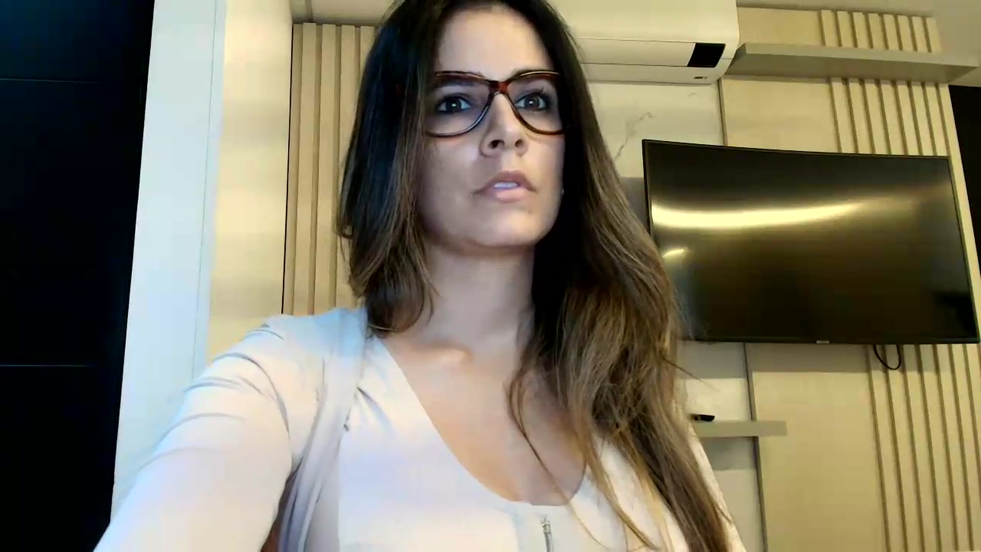 Gallery image thumbnail from sweetgirl1993's myfreecams stream on, 08/03/2026, 23:20 image 5 of 20