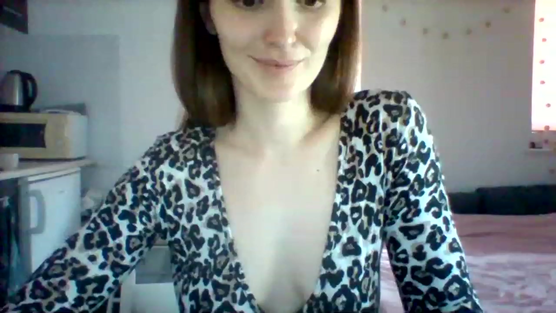 Gallery image thumbnail from sweetgirl2023's myfreecams stream on, 04/25/2023, 12:02 image 8 of 20