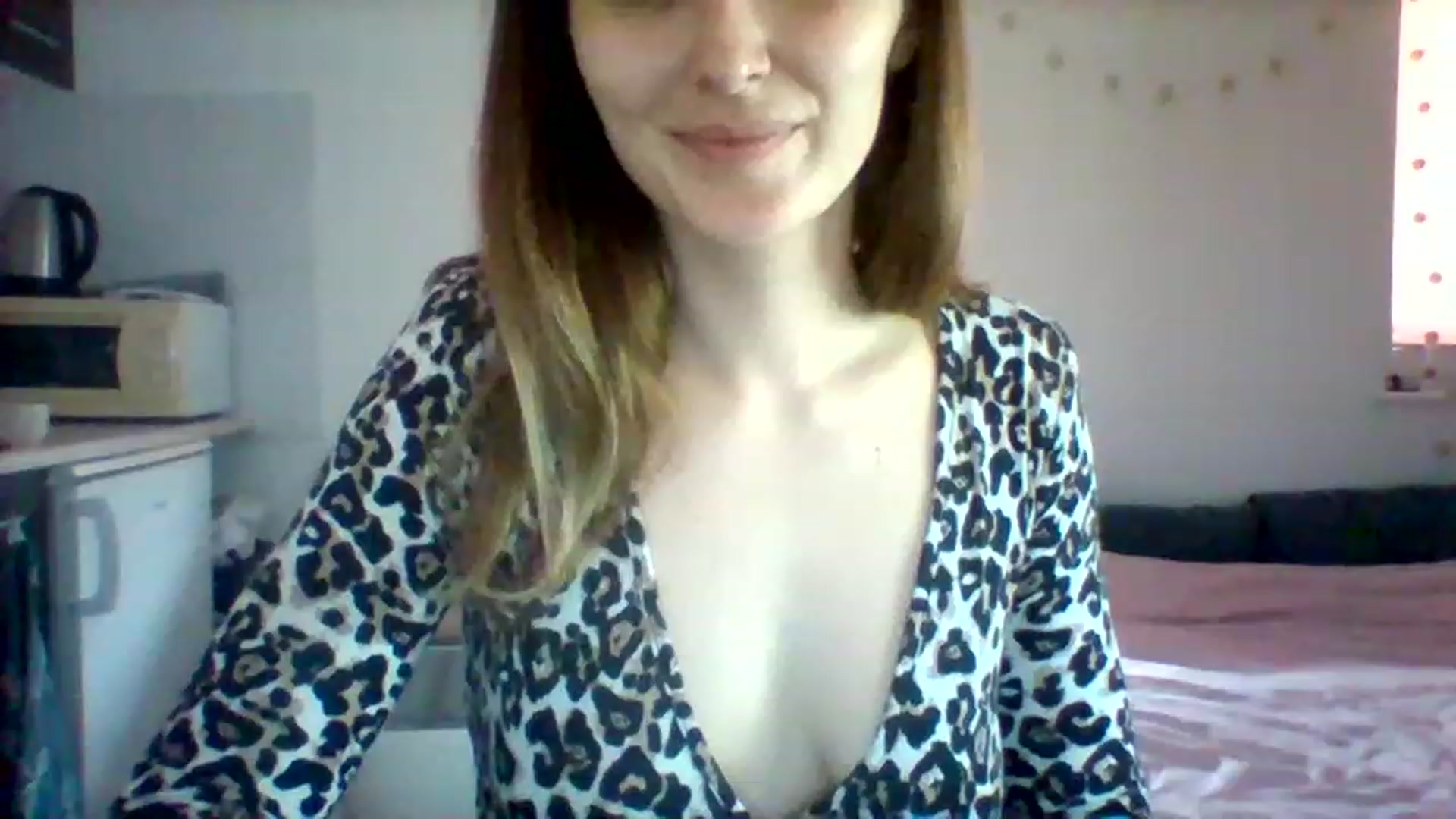 Gallery image thumbnail from sweetgirl2023's myfreecams stream on, 04/25/2023, 12:02 image 10 of 20