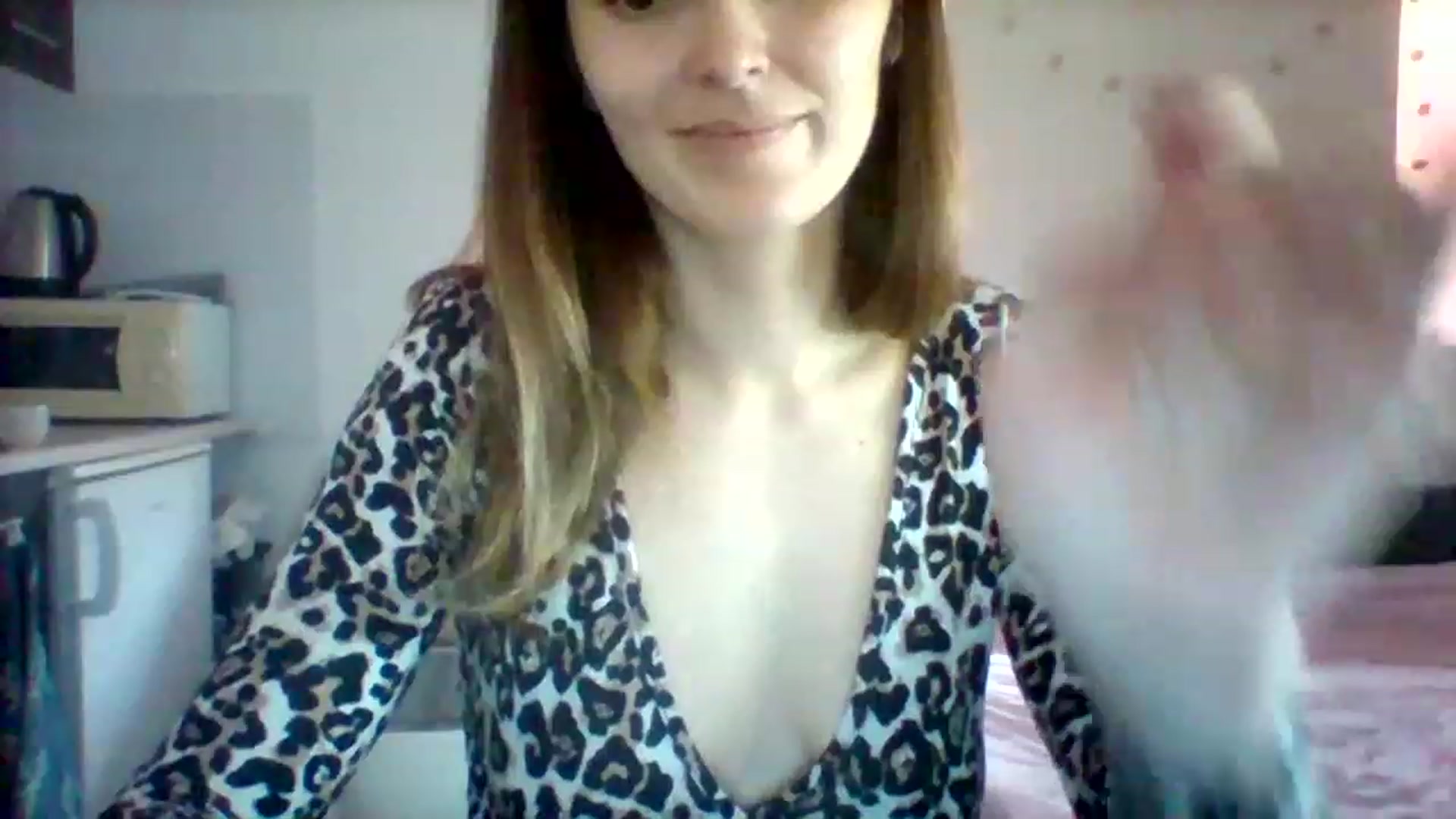 Gallery image thumbnail from sweetgirl2023's myfreecams stream on, 04/25/2023, 12:02 image 12 of 20