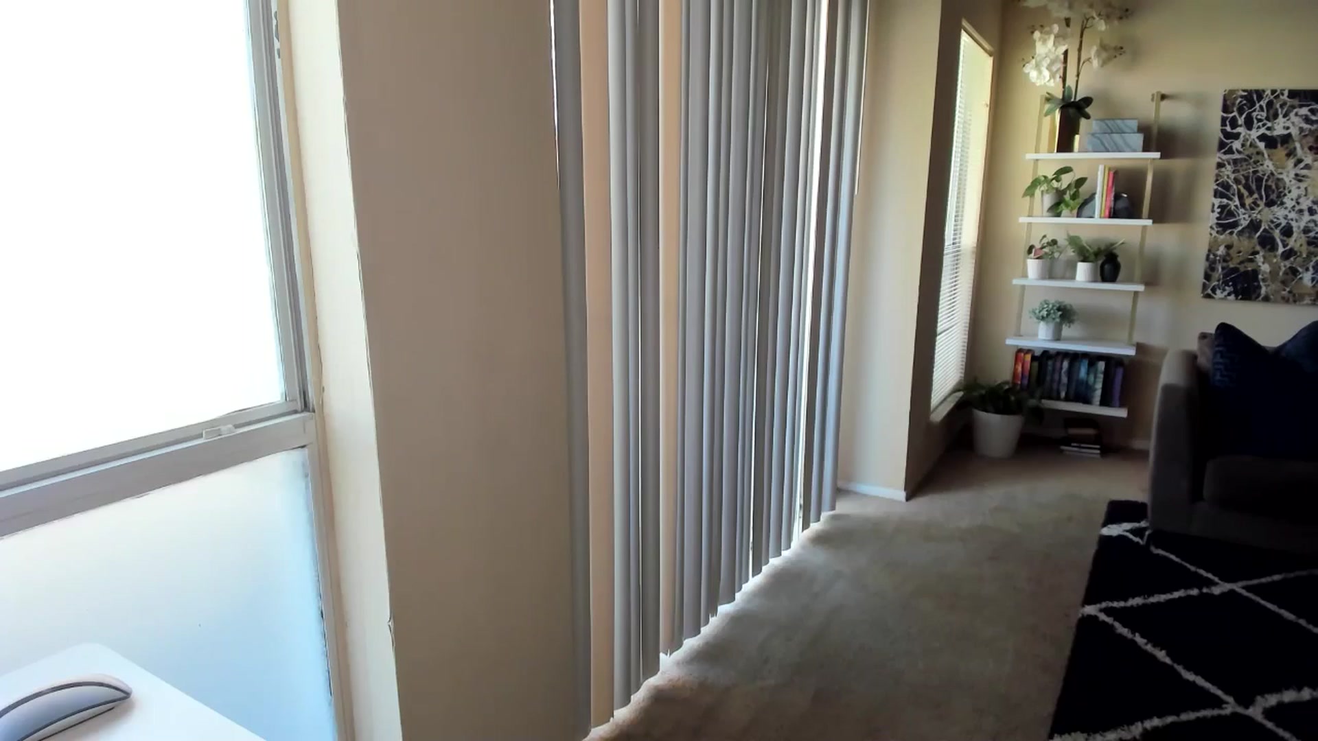 Gallery image thumbnail from sweetgirly's myfreecams stream on, 11/06/2024, 18:20 image 3 of 20
