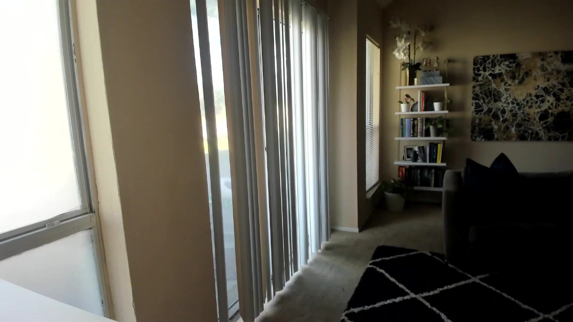 Gallery image thumbnail from sweetgirly's myfreecams stream on, 12/19/2024, 19:34 image 5 of 20