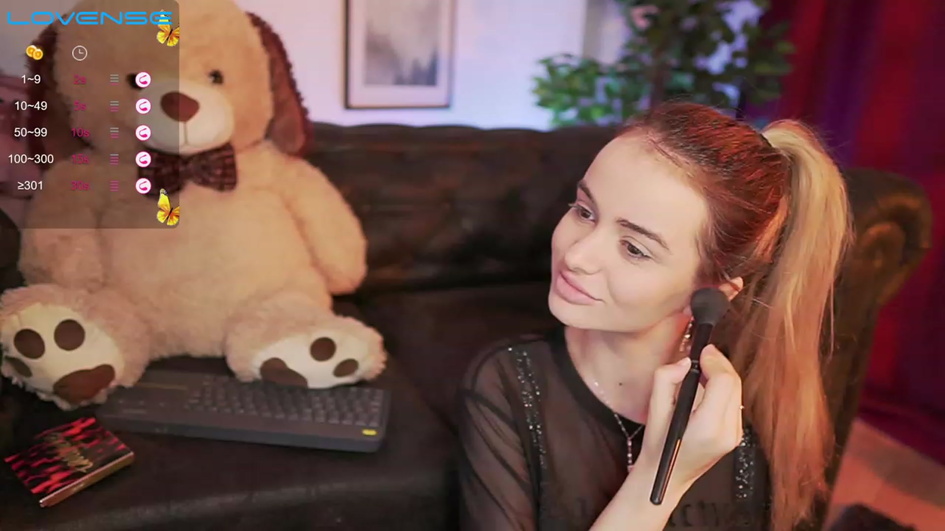 Gallery image thumbnail from sweetkins's myfreecams stream on, 01/30/2023, 24:01 image 20 of 20