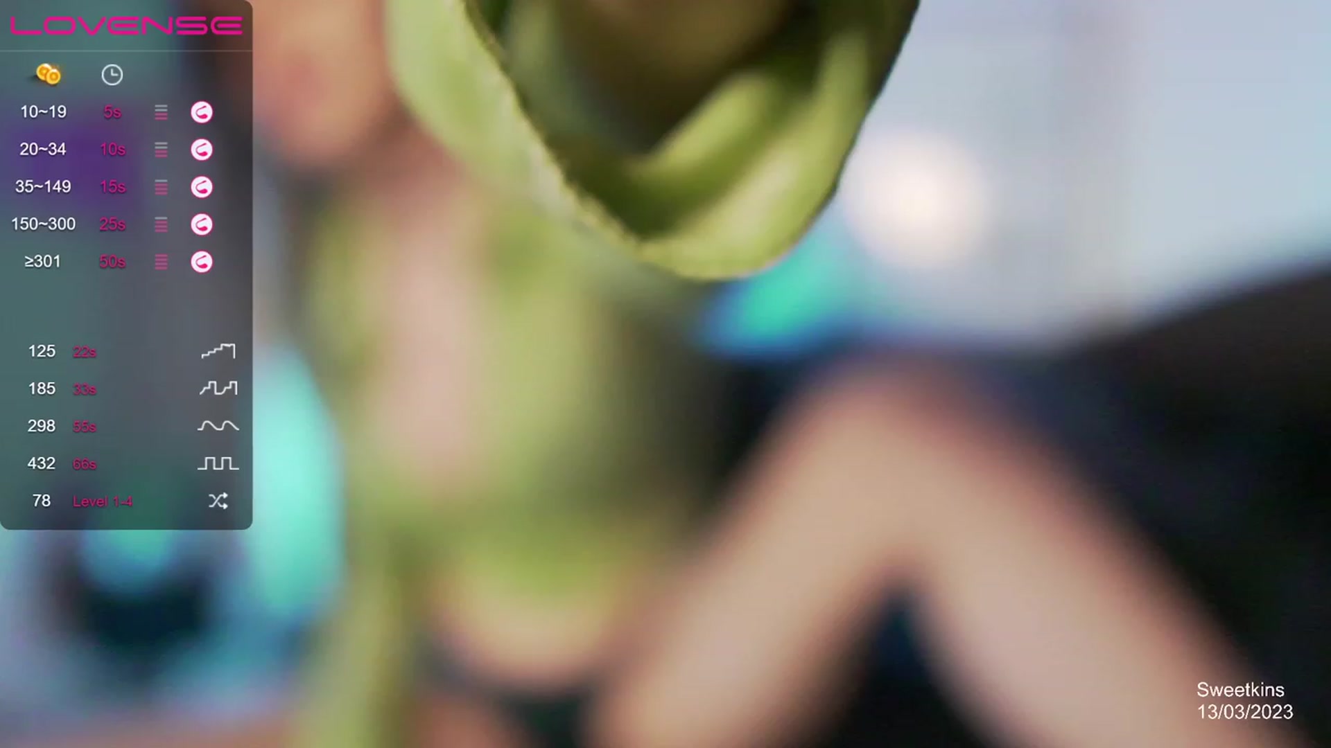 Gallery image thumbnail from sweetkins's myfreecams stream on, 03/14/2023, 23:39 image 11 of 20