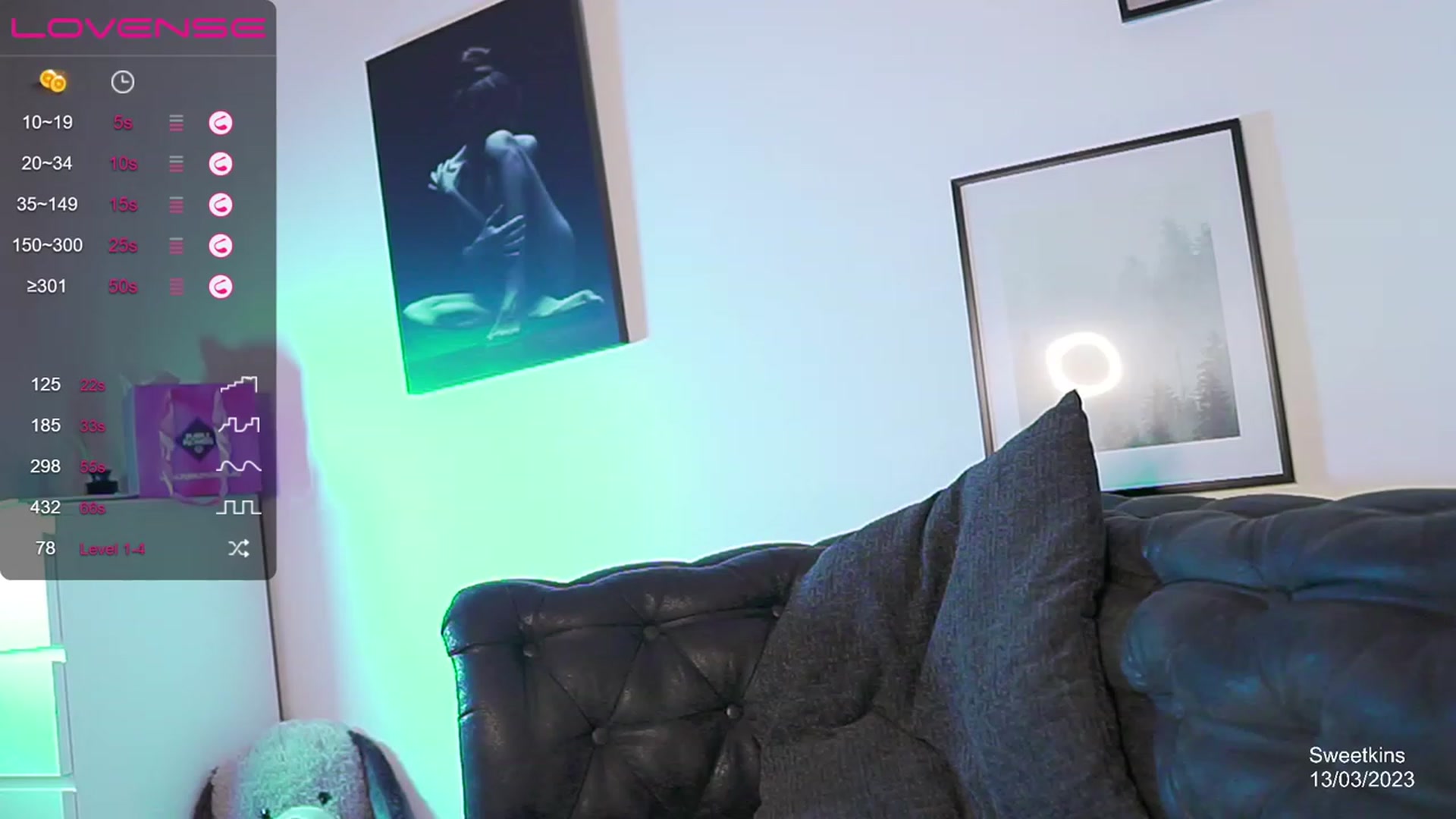 Gallery image thumbnail from sweetkins's myfreecams stream on, 03/15/2023, 02:00 image 19 of 20