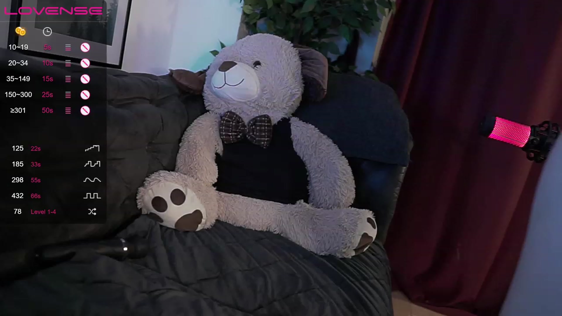 Gallery image thumbnail from sweetkins's myfreecams stream on, 05/13/2023, 24:02 image 14 of 20