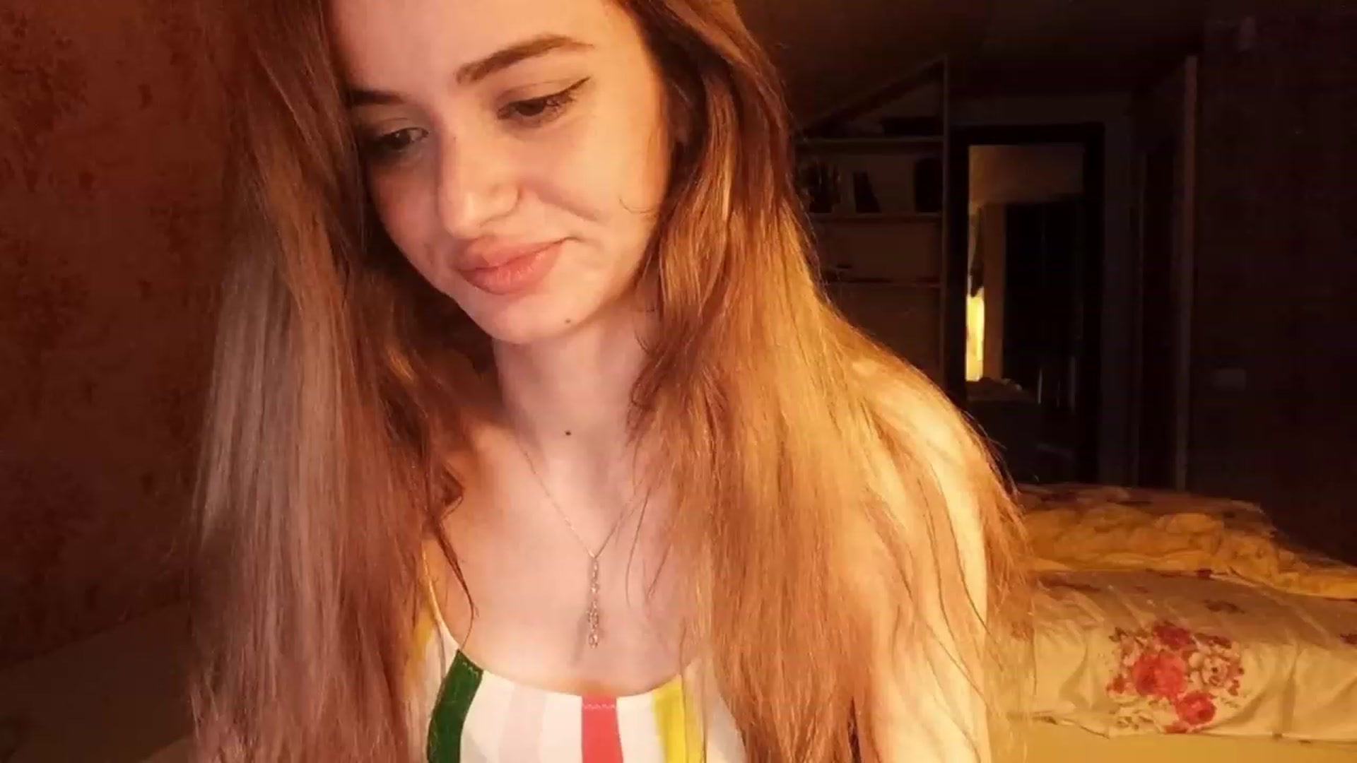 Gallery image thumbnail from sweetkins's myfreecams stream on, 07/21/2023, 01:25 image 10 of 20