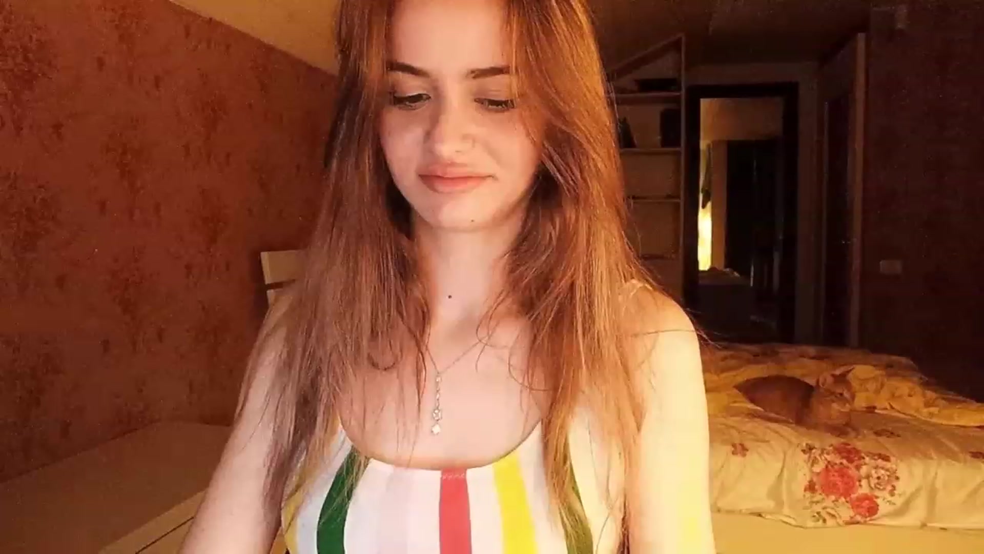 Gallery image thumbnail from sweetkins's myfreecams stream on, 07/21/2023, 01:25 image 5 of 20