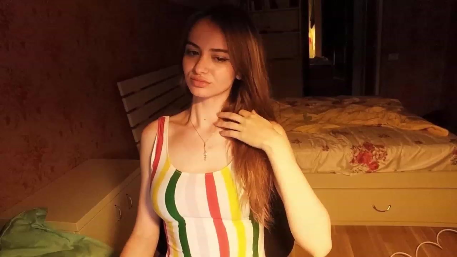 Gallery image thumbnail from sweetkins's myfreecams stream on, 07/21/2023, 02:35 image 2 of 20