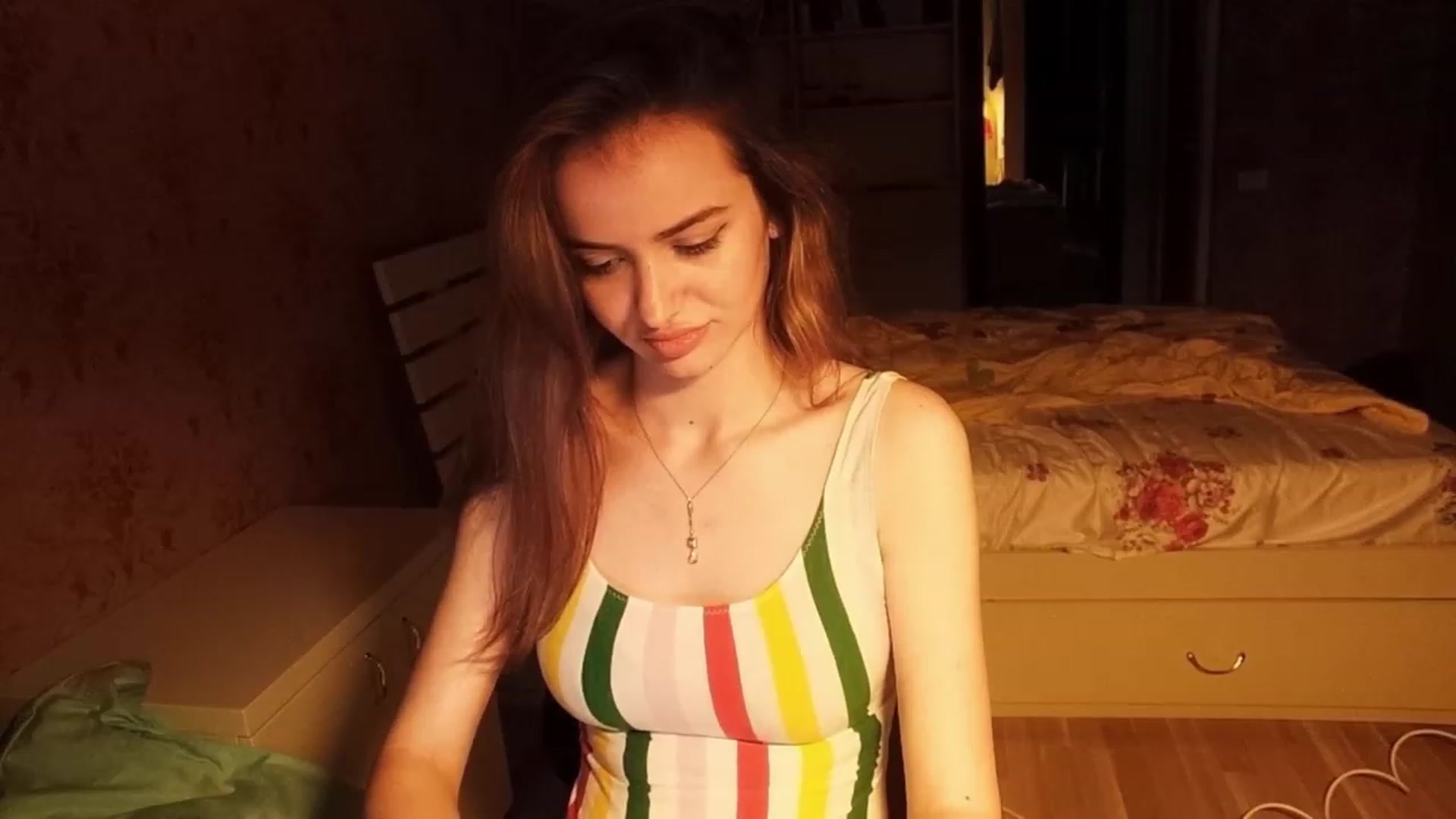 Gallery image thumbnail from sweetkins's myfreecams stream on, 07/21/2023, 02:35 image 4 of 20
