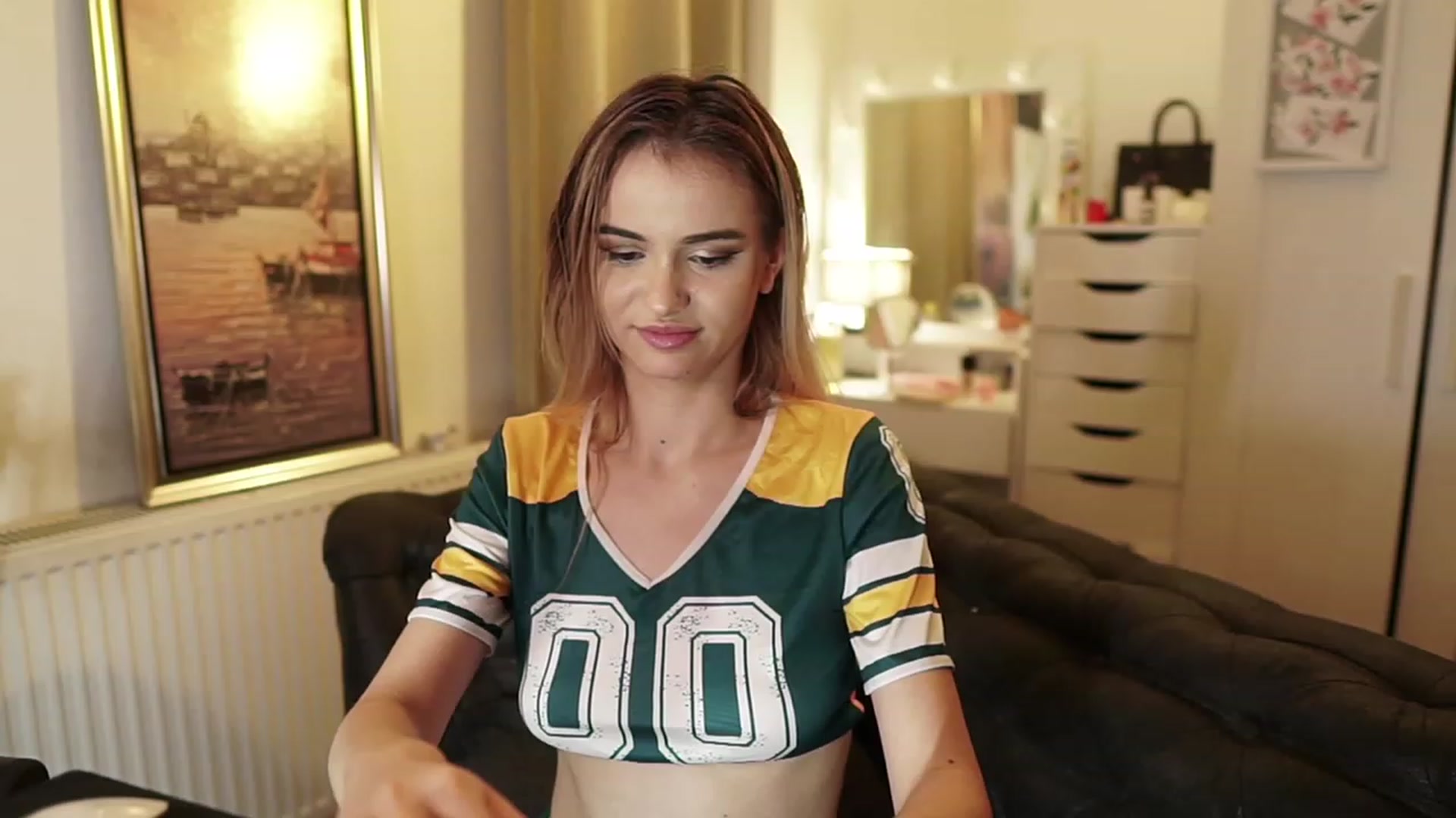 Gallery image thumbnail from sweetkins's myfreecams stream on, 11/08/2023, 01:25 image 6 of 20