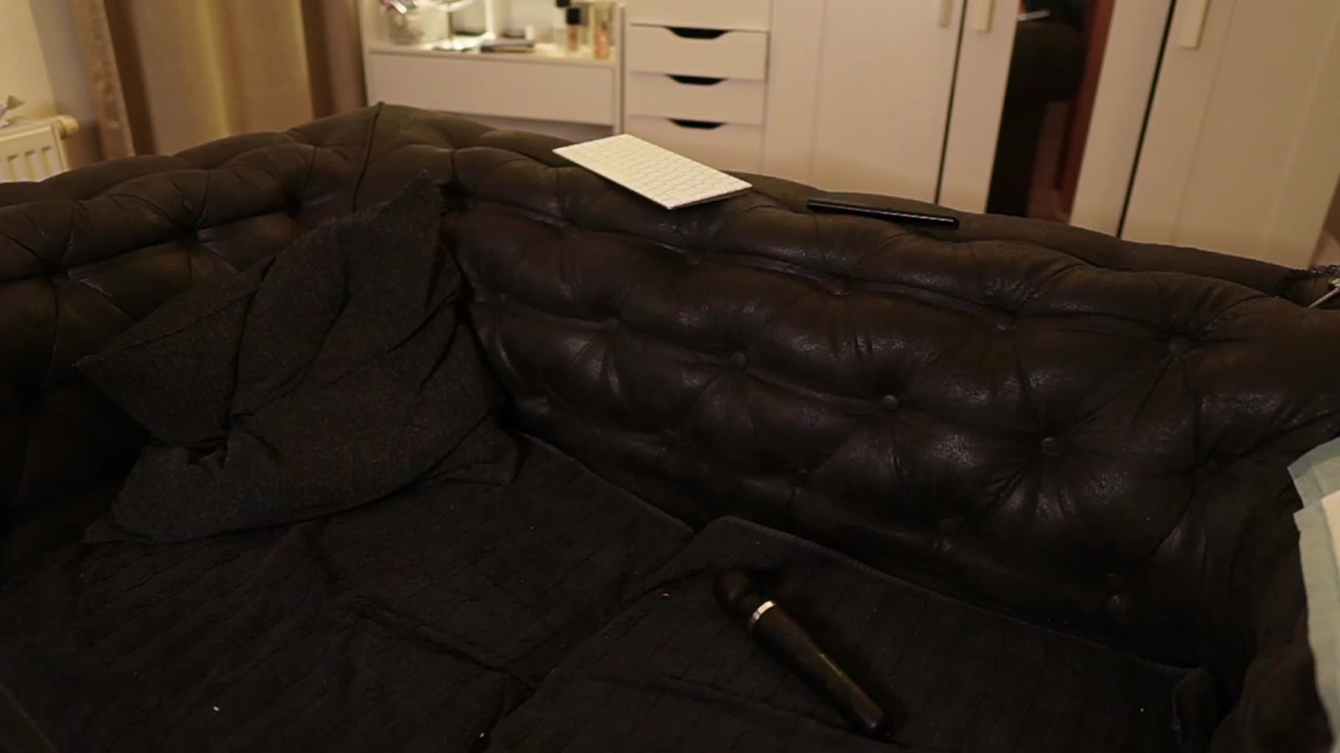 Gallery image thumbnail from sweetkins's myfreecams stream on, 11/14/2023, 22:40 image 15 of 20