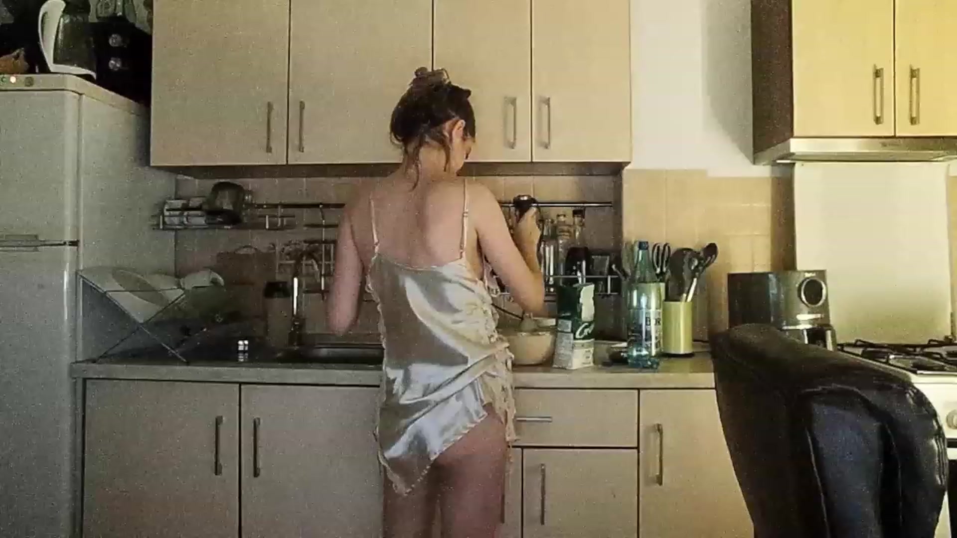 Gallery image thumbnail from sweetkins's myfreecams stream on, 11/23/2023, 24:11 image 3 of 20