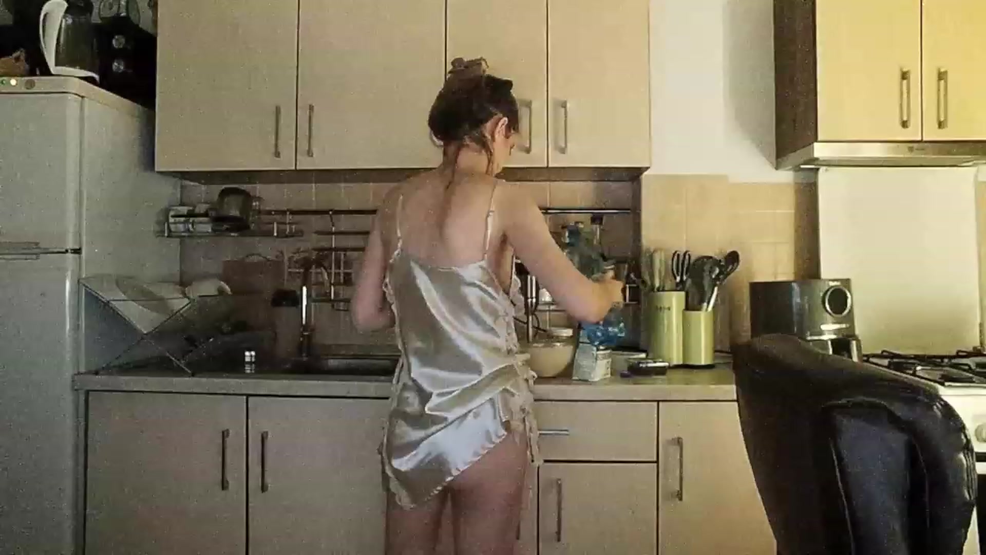 Gallery image thumbnail from sweetkins's myfreecams stream on, 11/23/2023, 24:11 image 2 of 20
