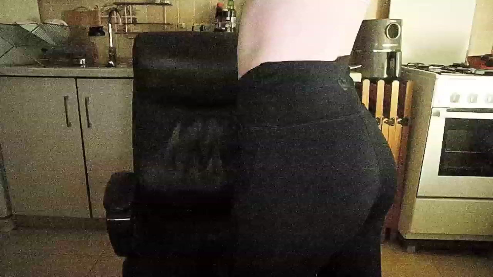 Gallery image thumbnail from sweetkins's myfreecams stream on, 11/23/2023, 03:39 image 14 of 20