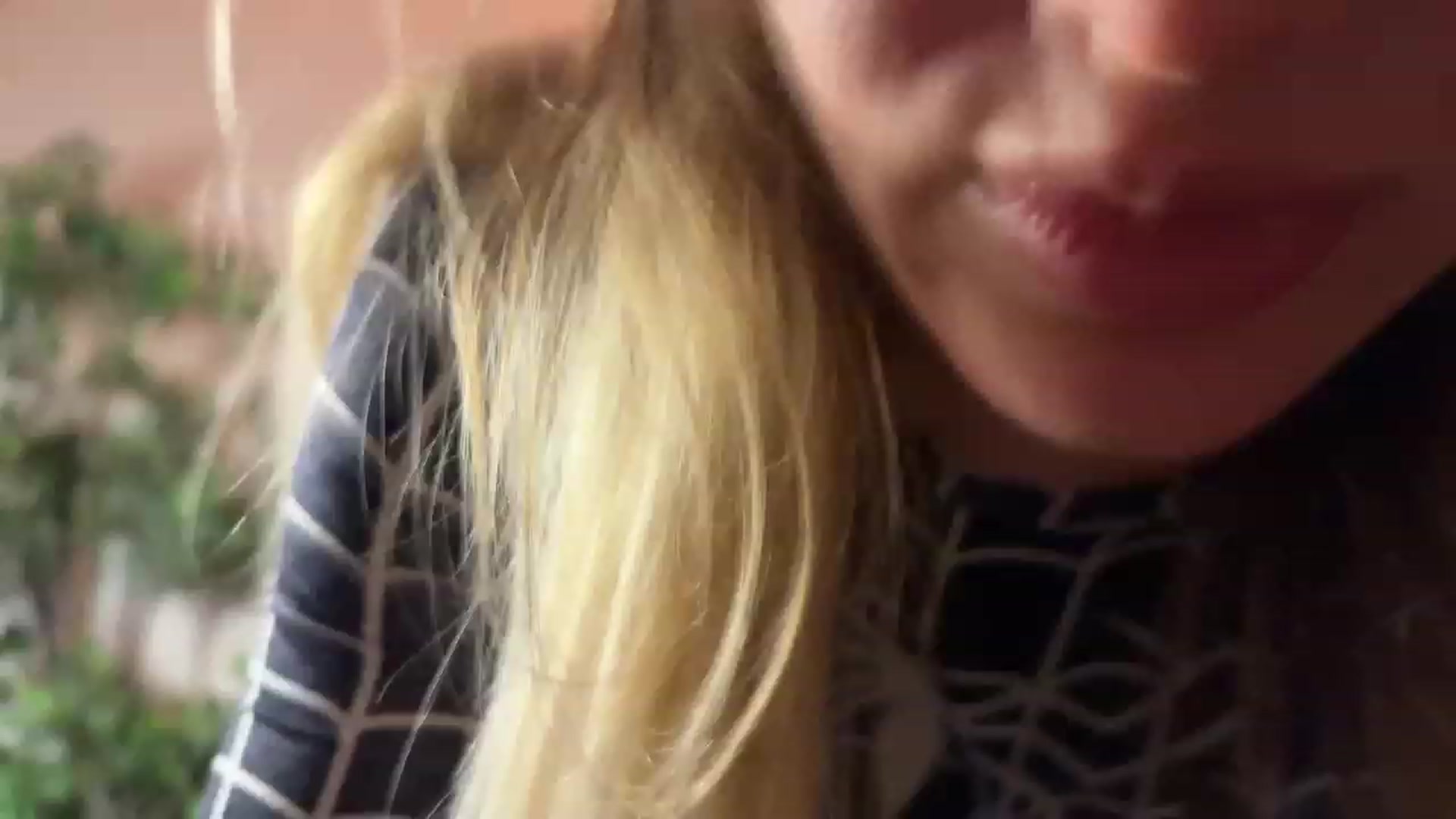 Gallery image thumbnail from sweetkins's myfreecams stream on, 03/10/2024, 23:44 image 13 of 20