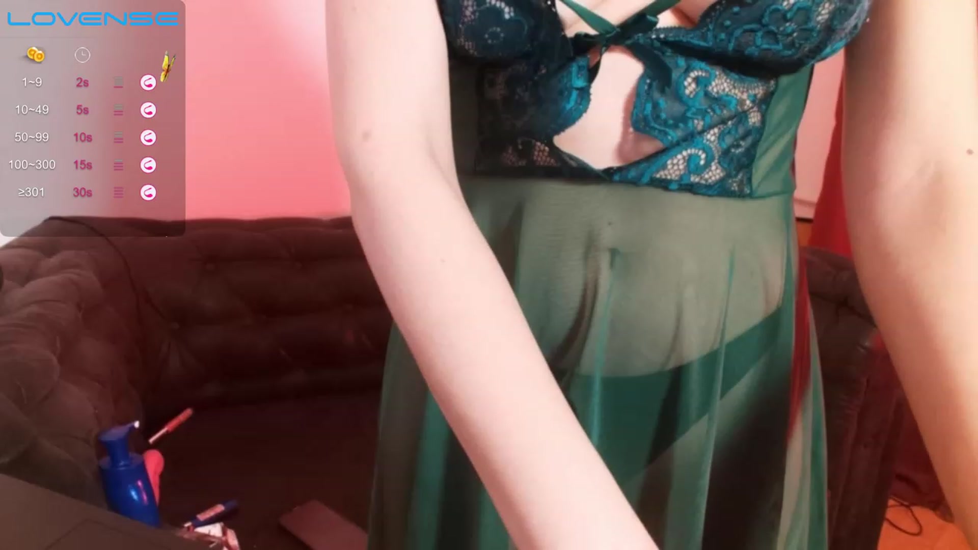Gallery image thumbnail from sweetkinsmfc's myfreecams stream on, 11/25/2022, 01:23 image 20 of 20