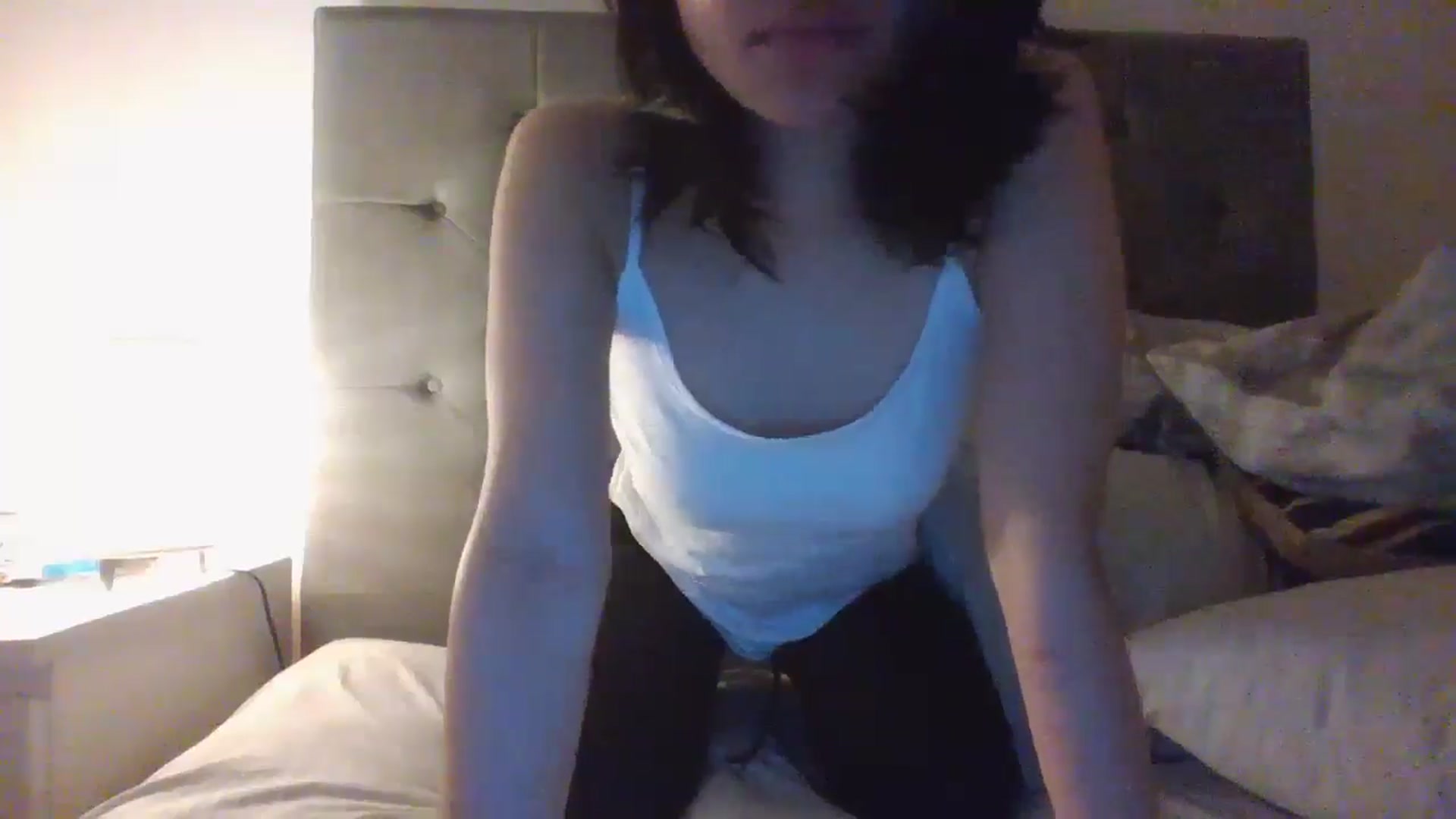 Gallery image thumbnail from sweetnomi22's myfreecams stream on, 07/06/2024, 21:31 image 17 of 20
