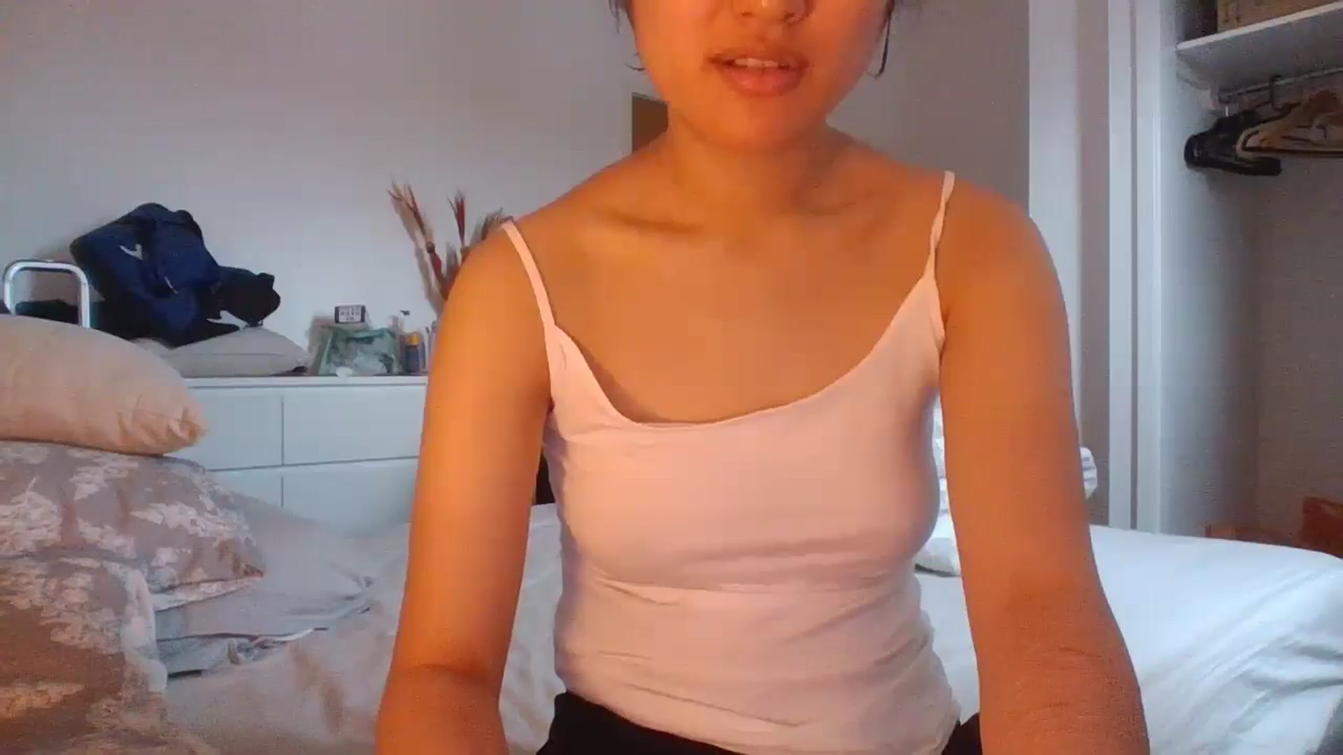 Gallery image thumbnail from sweetnomi22's myfreecams stream on, 07/08/2024, 17:29 image 8 of 20