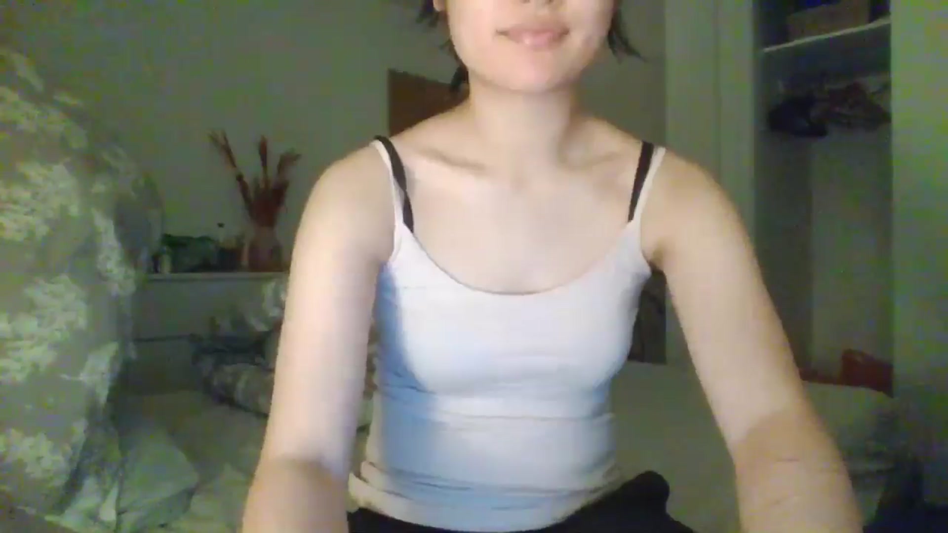 Gallery image thumbnail from sweetnomi22's myfreecams stream on, 07/09/2024, 19:28 image 18 of 20